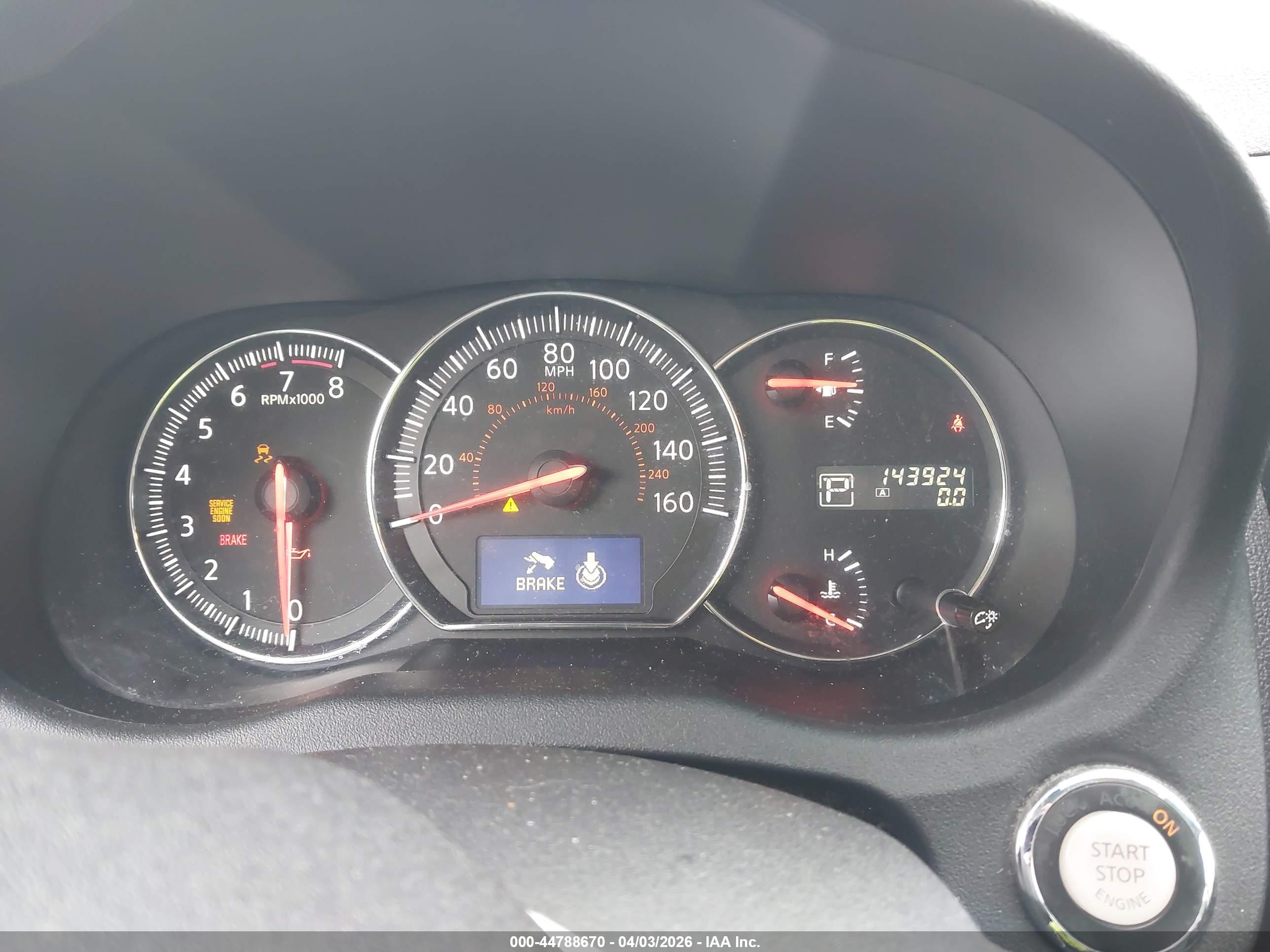 NISSAN MAXIMA image 7