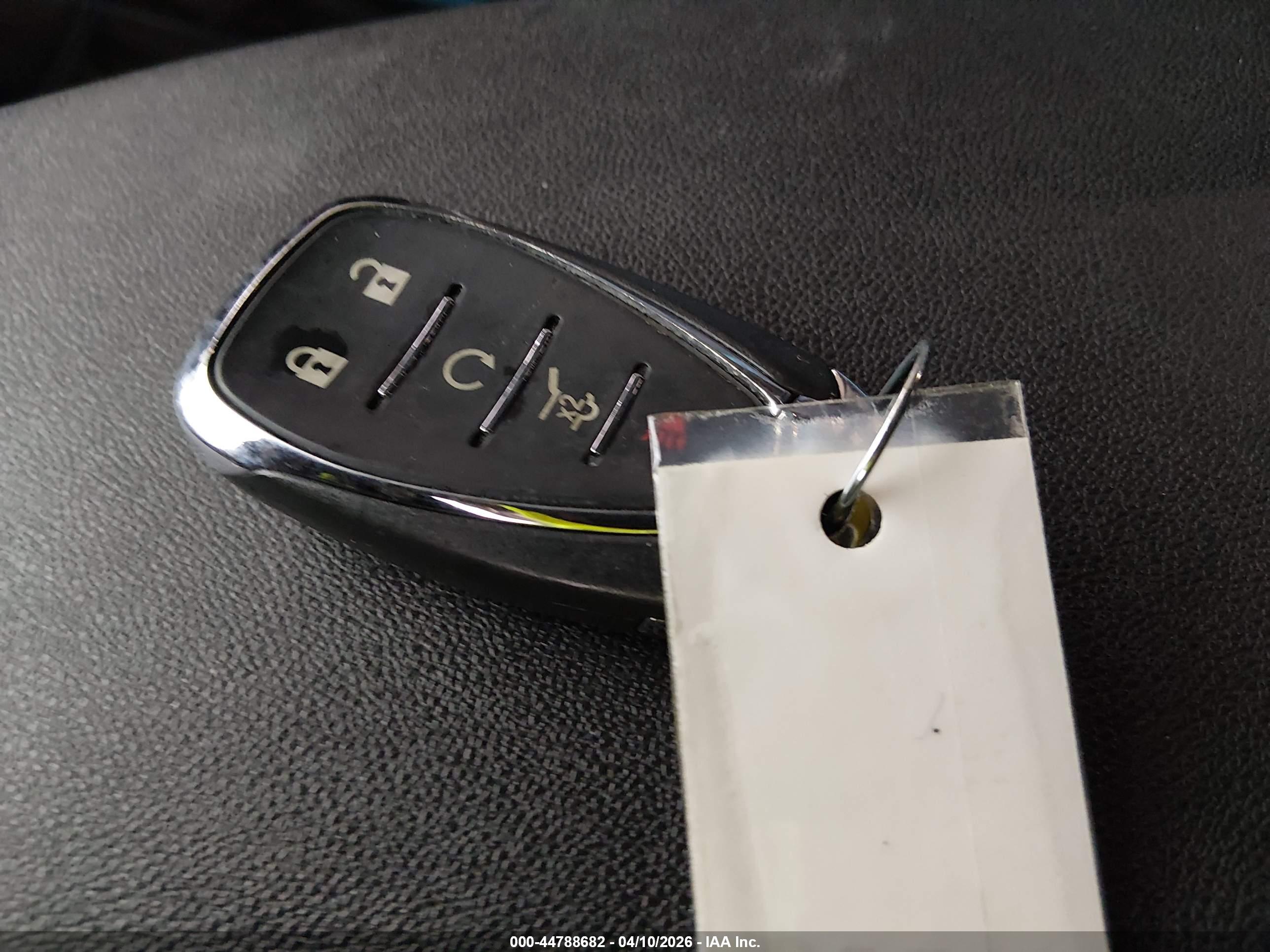 CHEVROLET EQUINOX image 11
