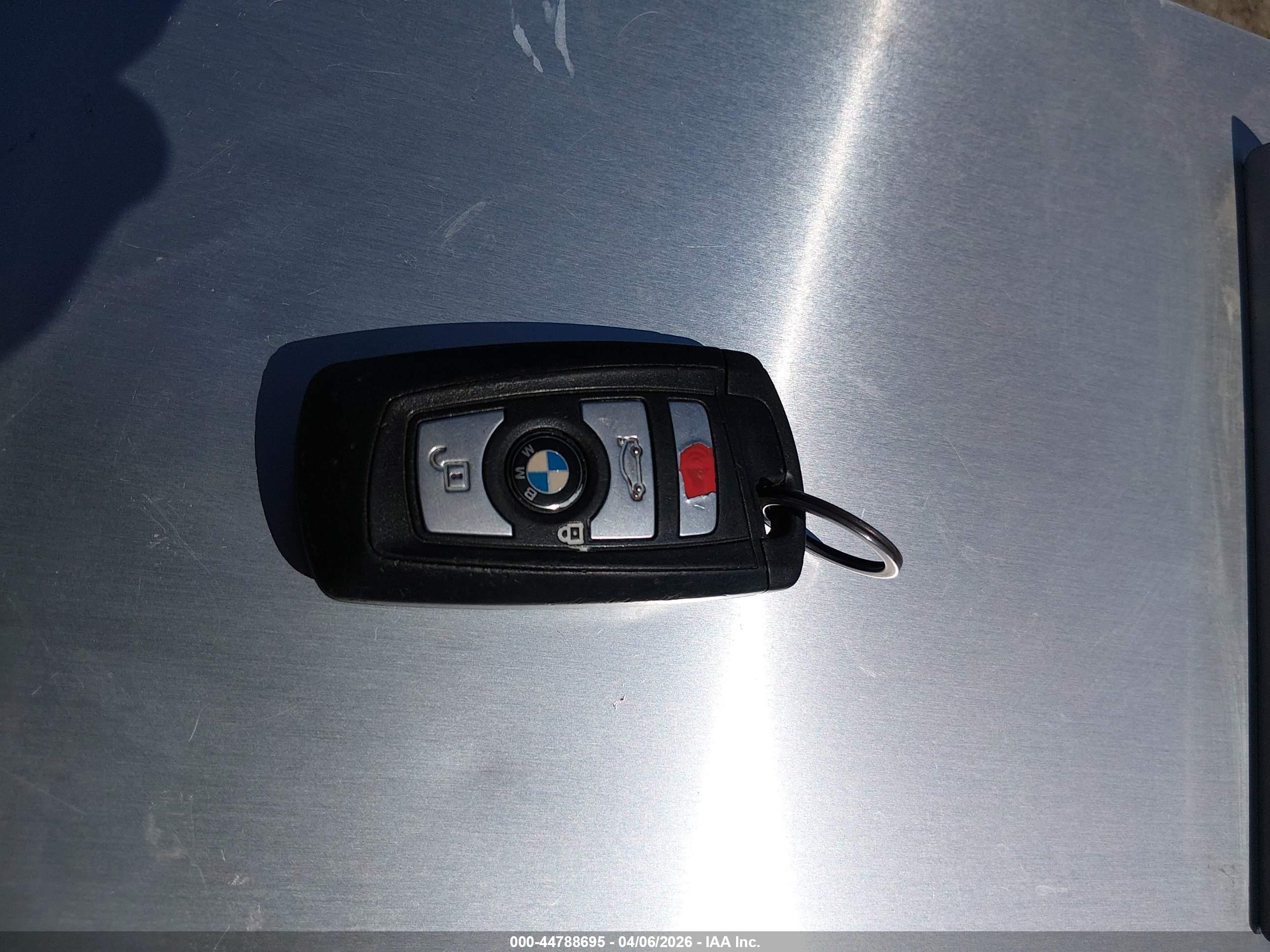 BMW 528I image 11