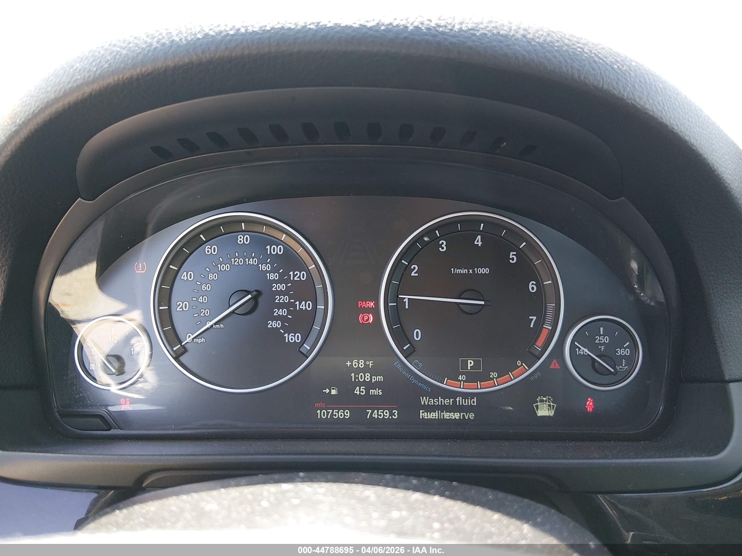 BMW 528I image 7