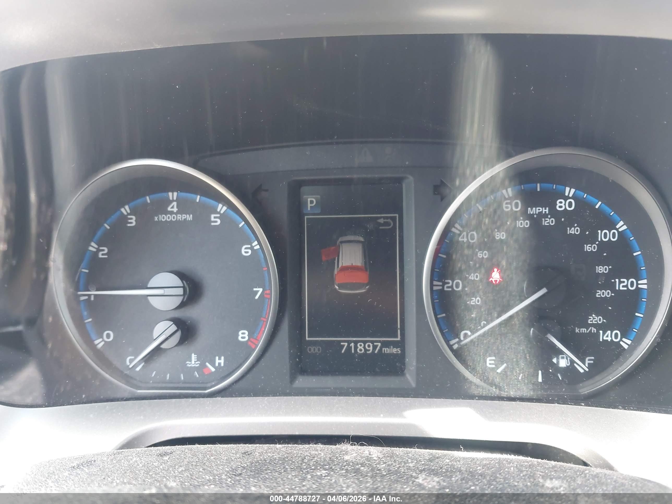 TOYOTA RAV4 image 7