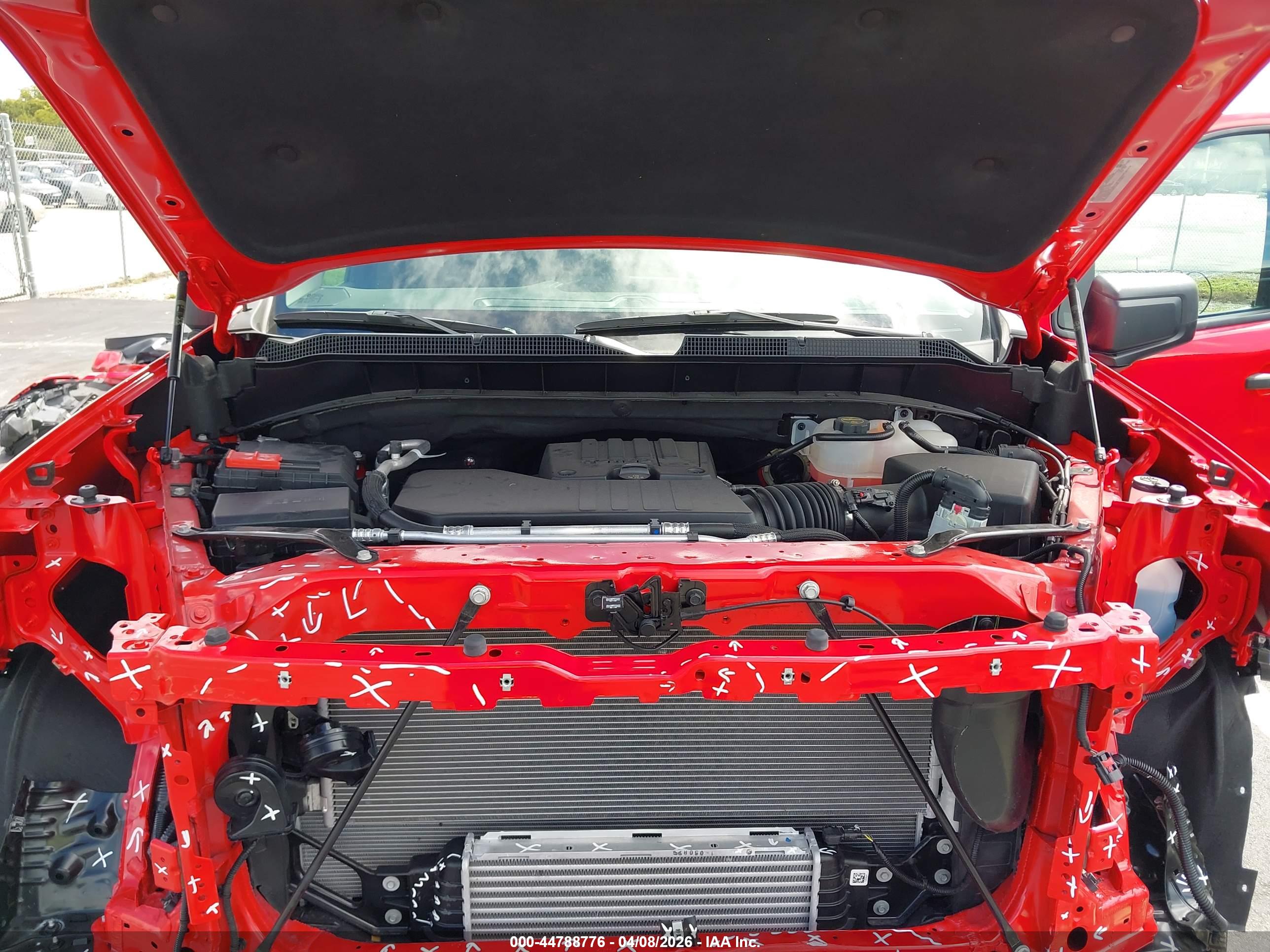 CHEVROLET SILVERADO image 10