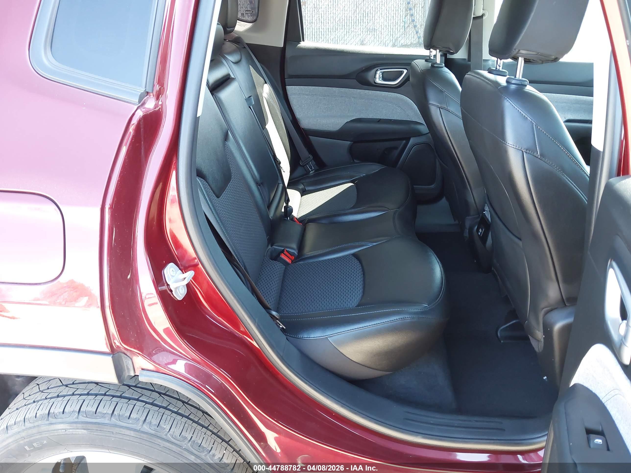 JEEP COMPASS image 8