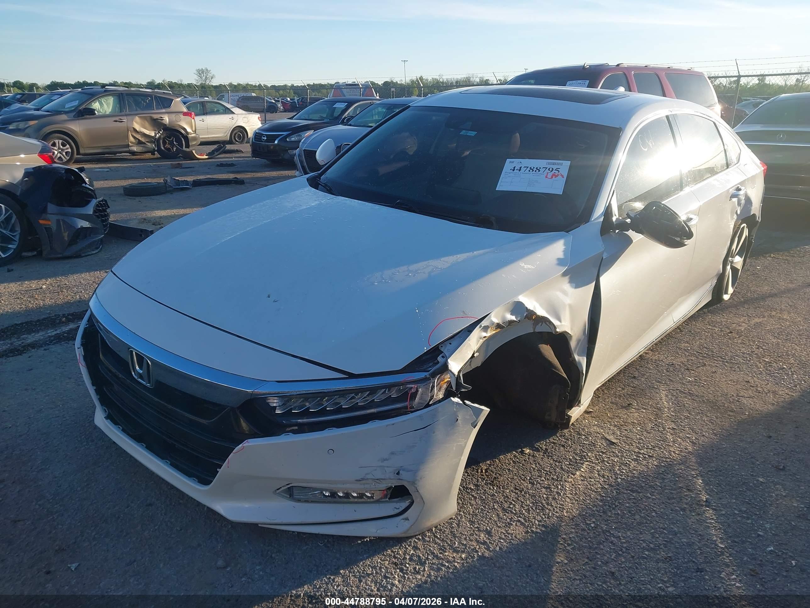 HONDA ACCORD image 2