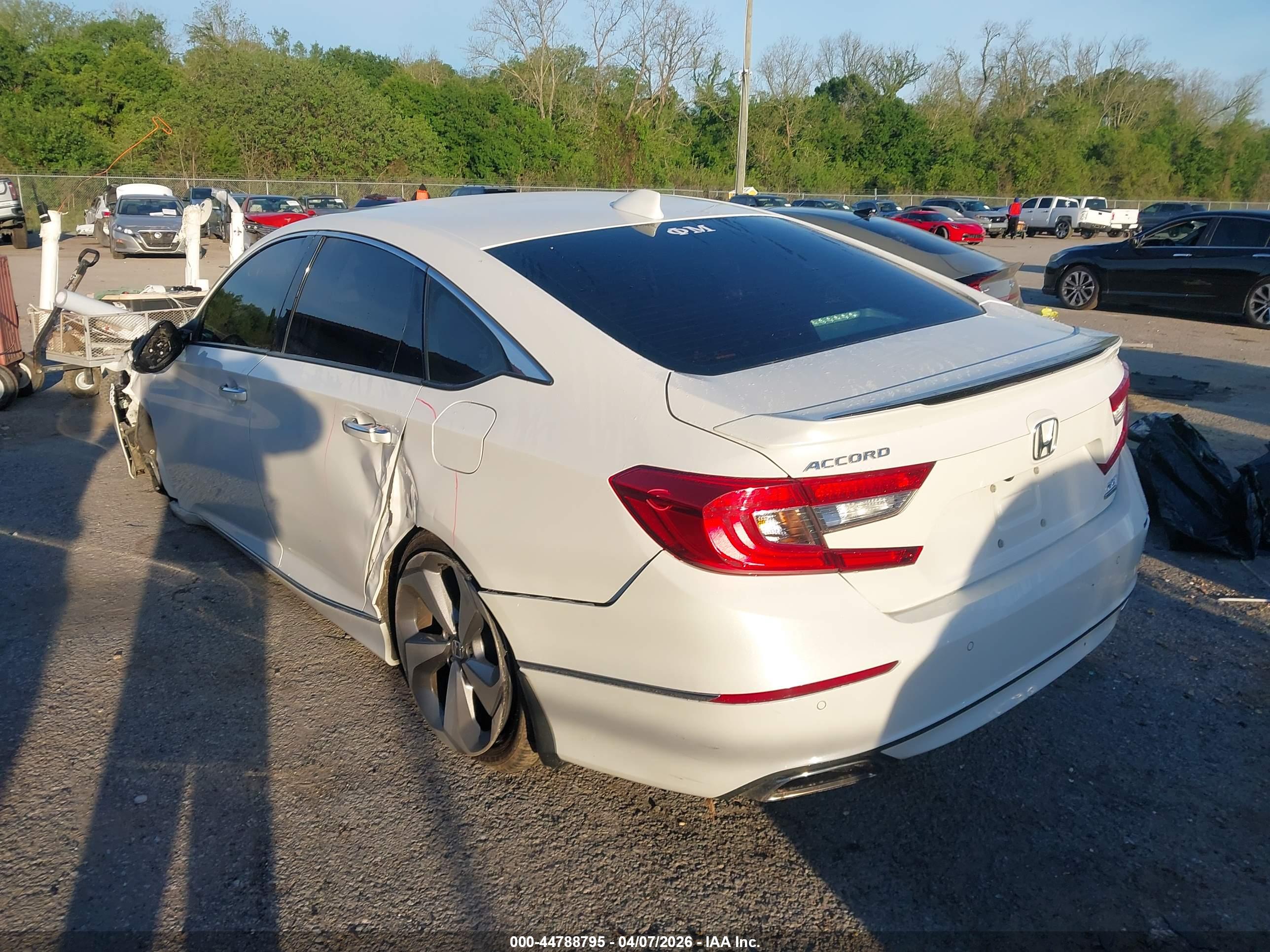 HONDA ACCORD image 3
