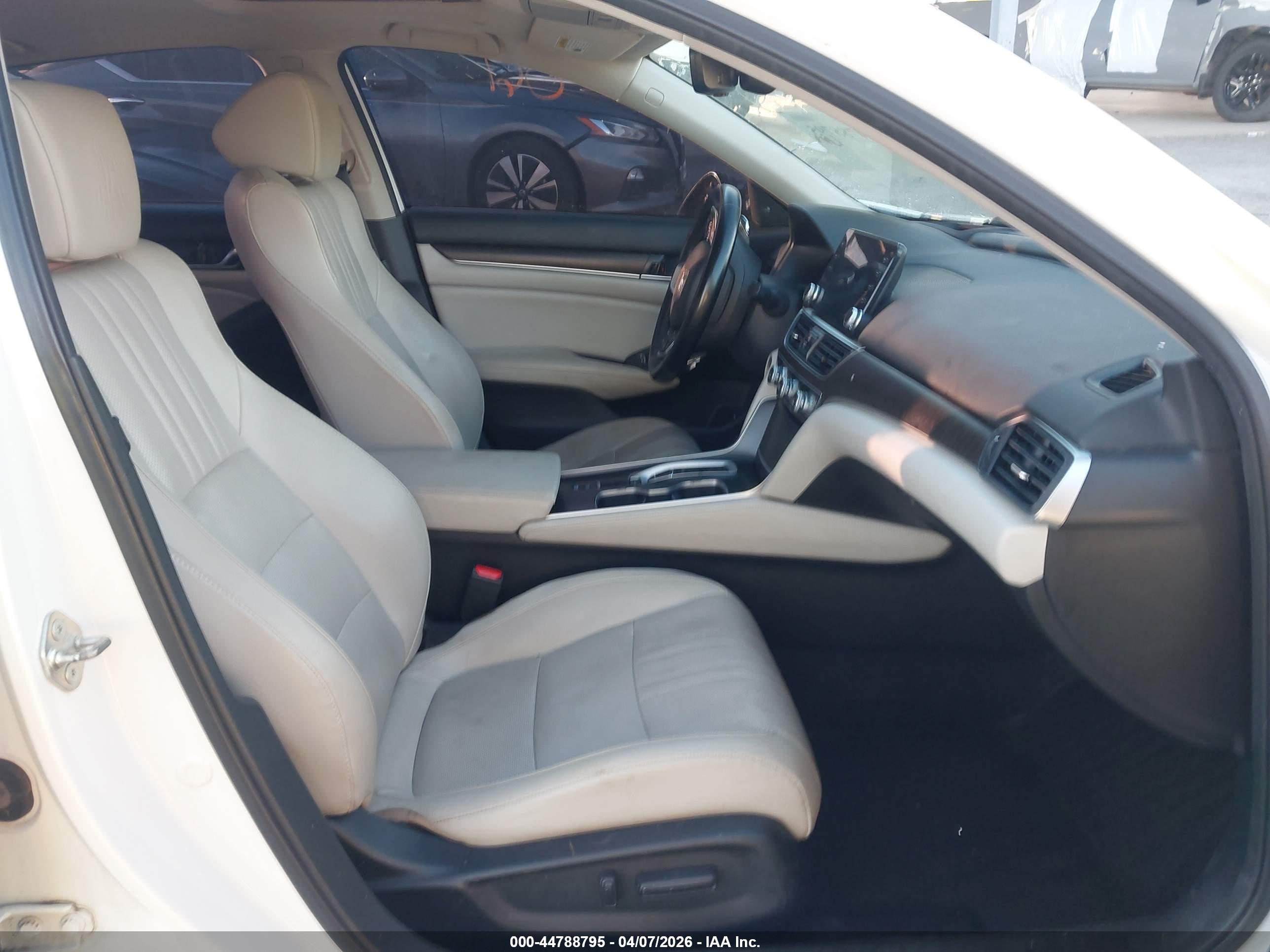 HONDA ACCORD image 5