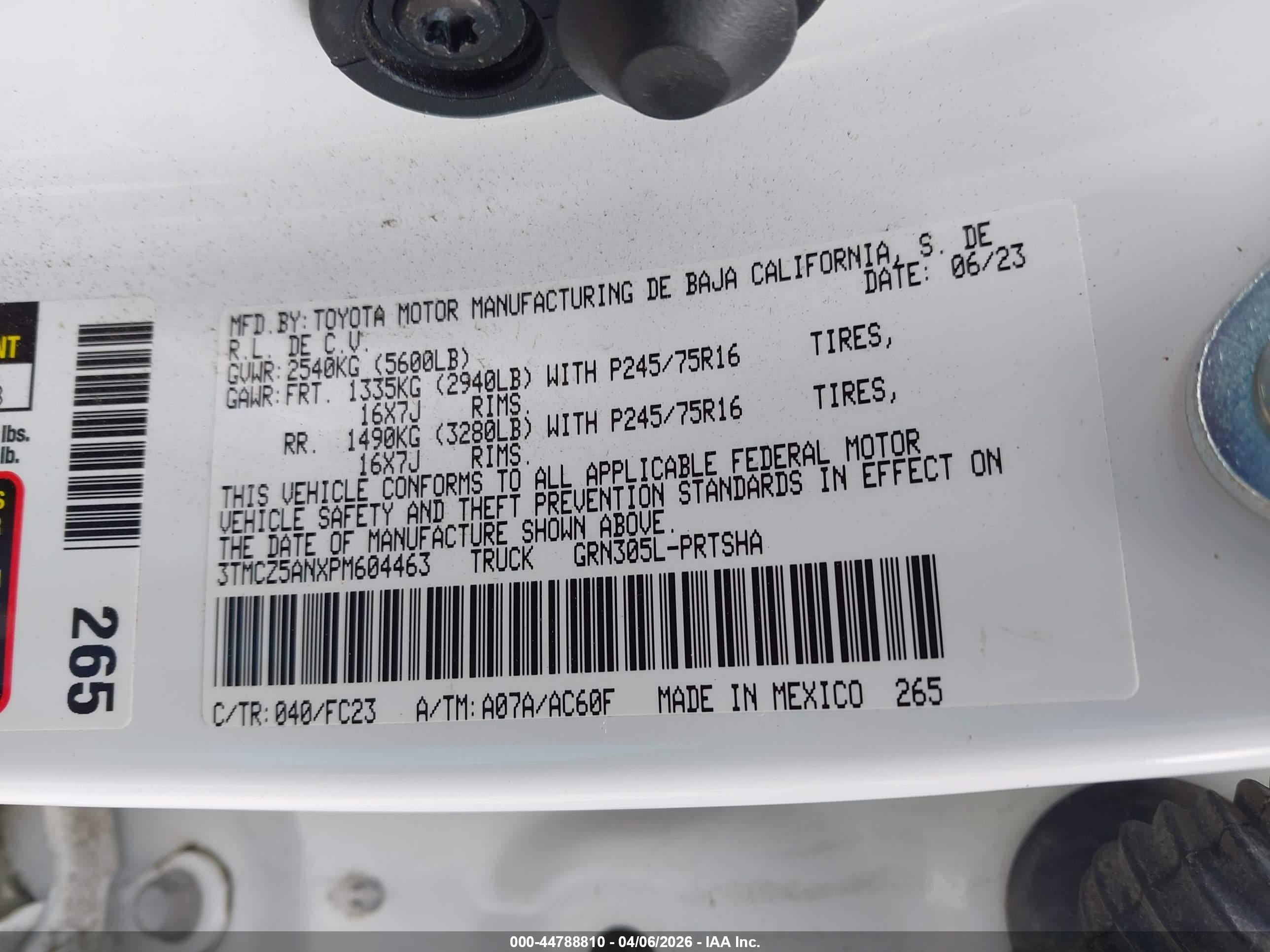 TOYOTA TACOMA image 9