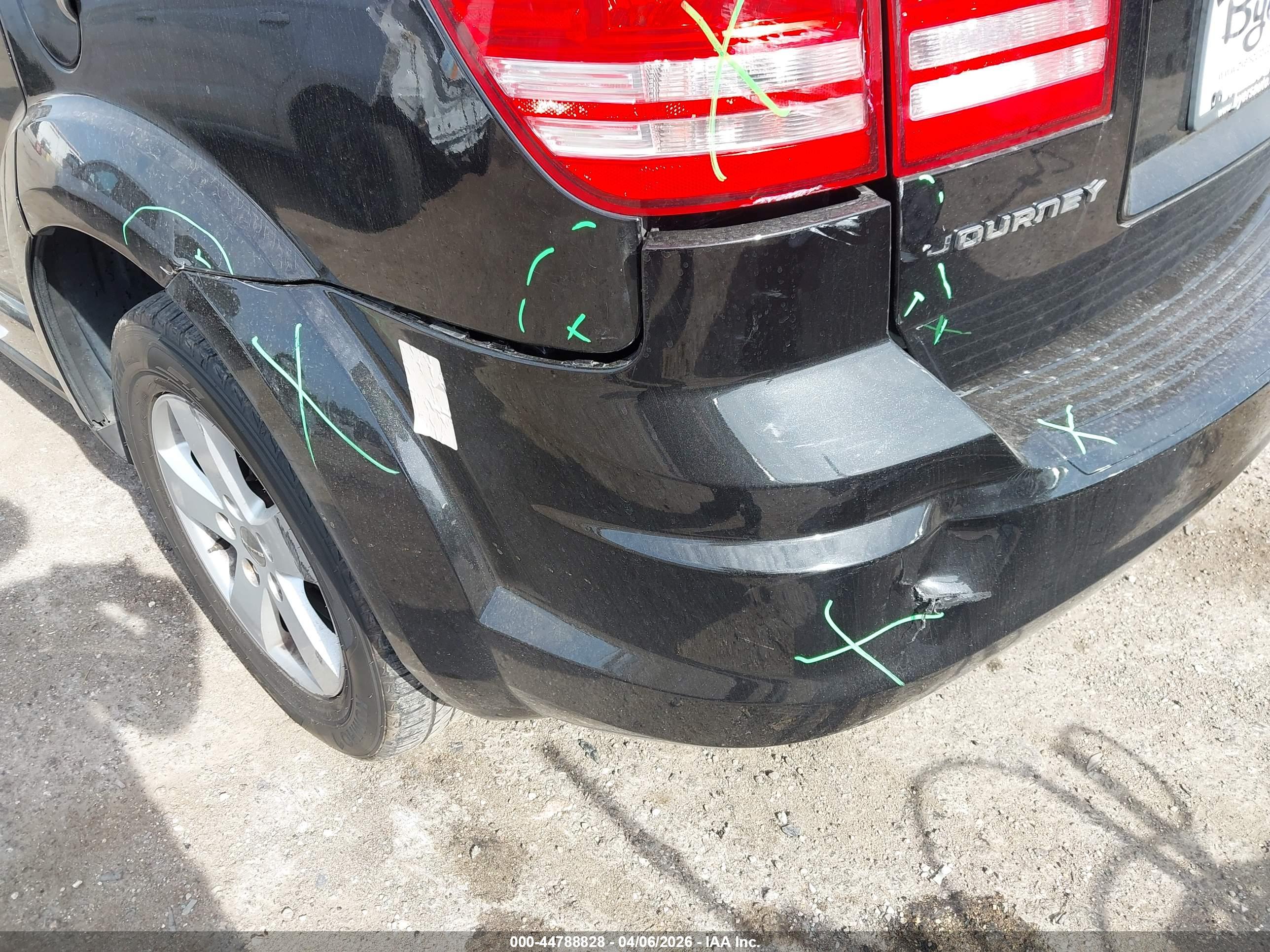 DODGE JOURNEY image 6