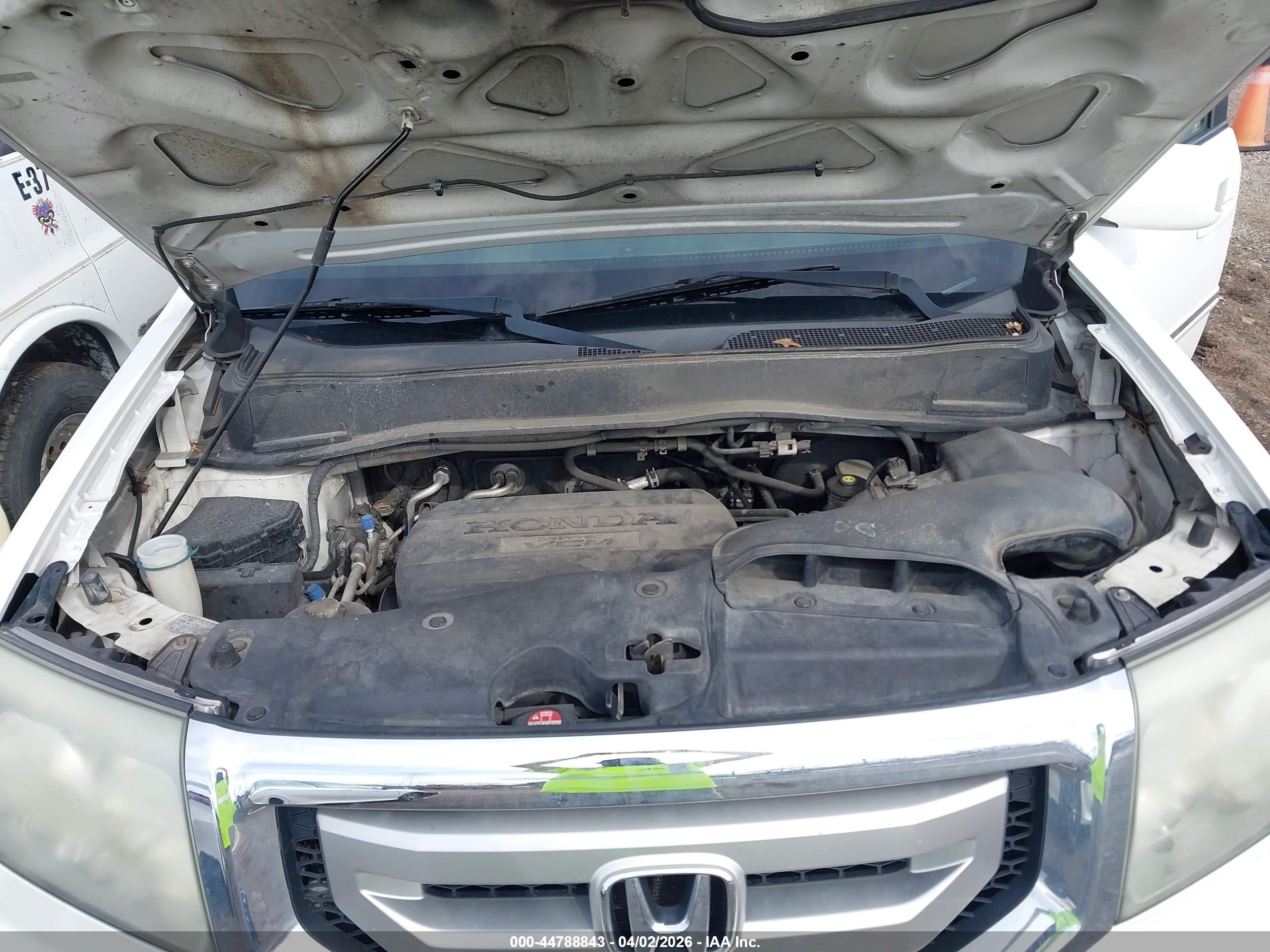 HONDA PILOT image 10