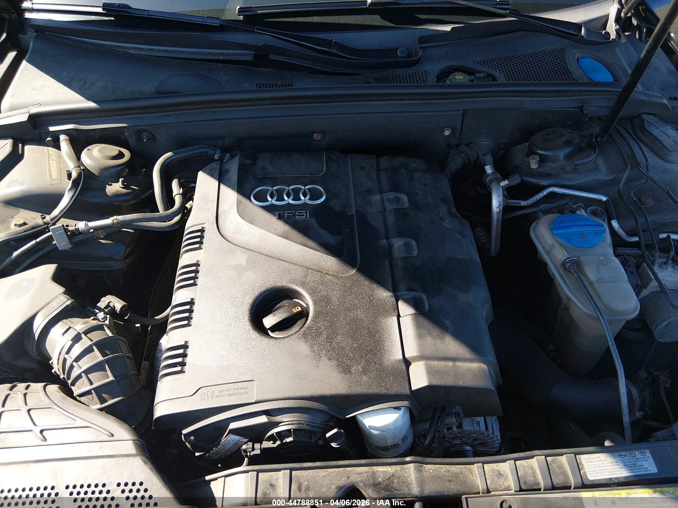 AUDI A4 image 10