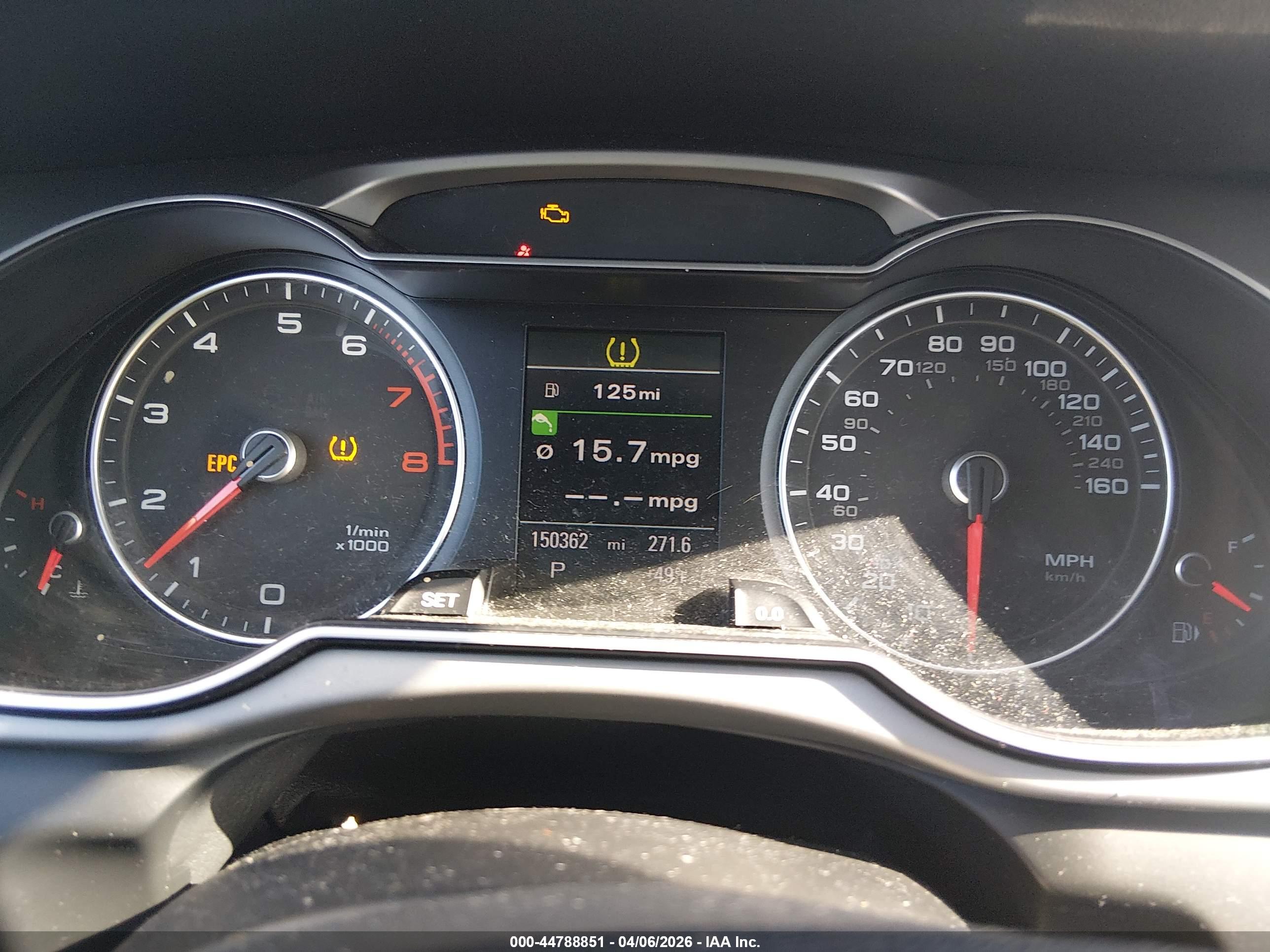 AUDI A4 image 7