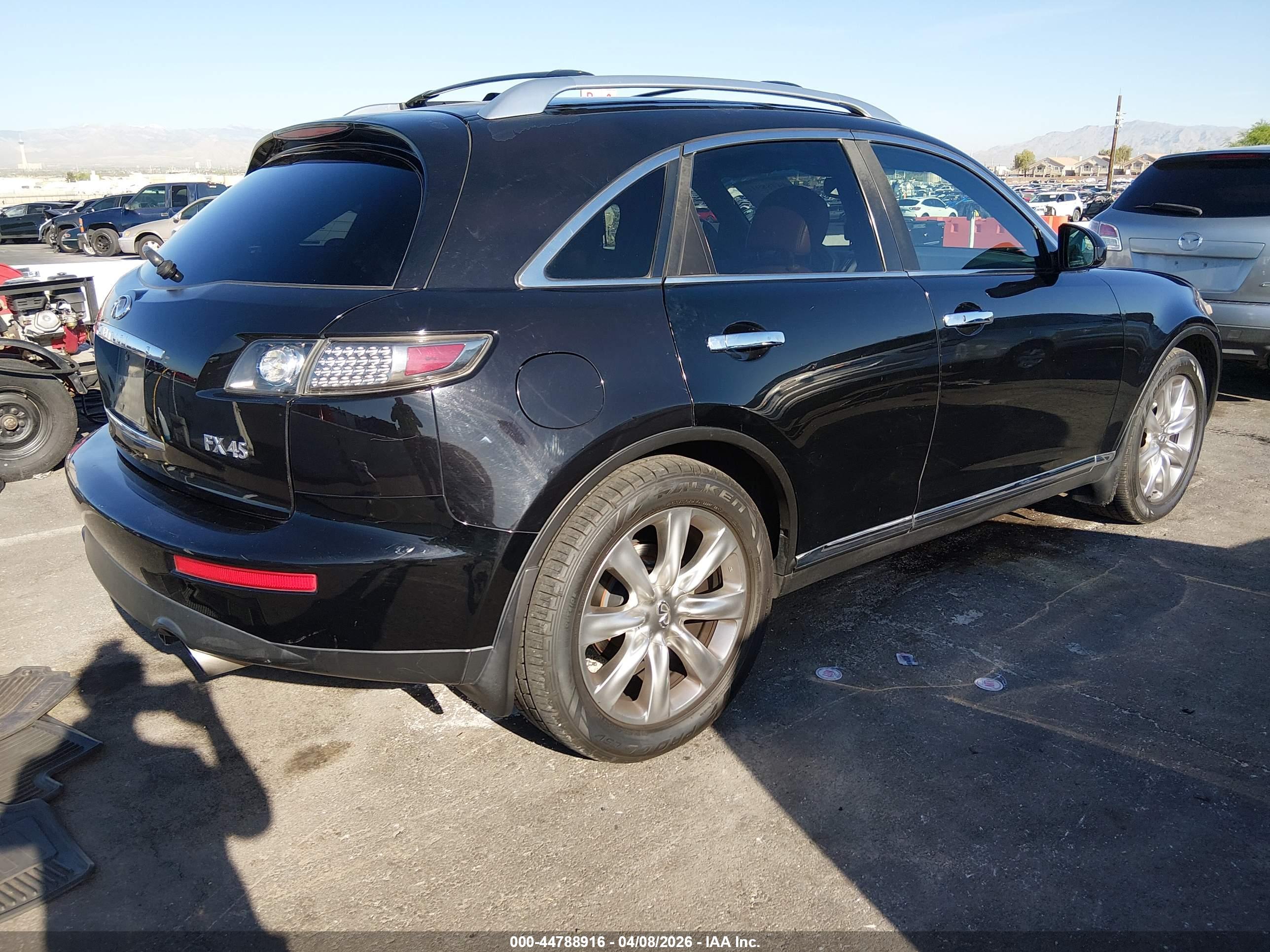 INFINITI FX45 image 4