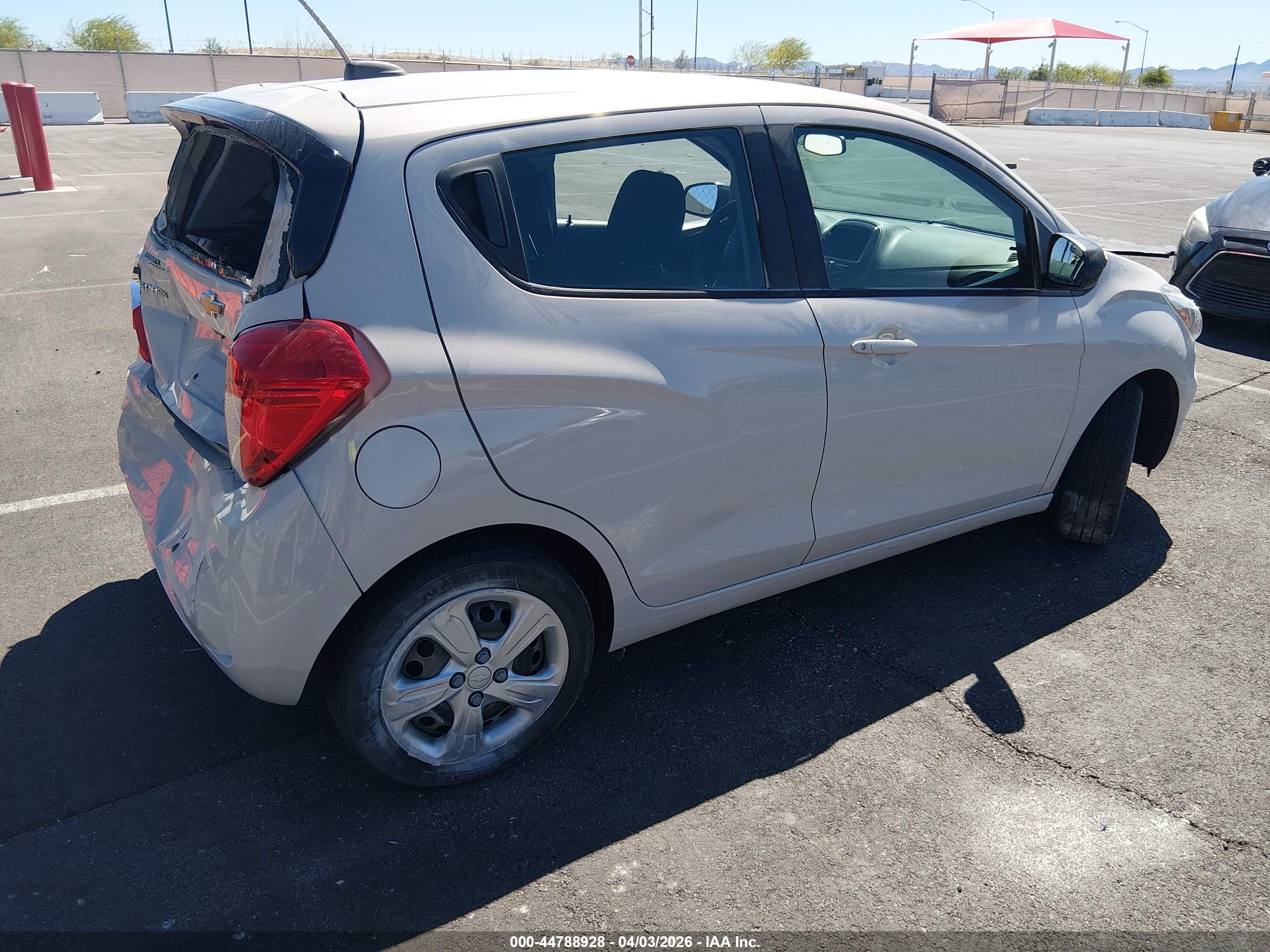 CHEVROLET SPARK image 4