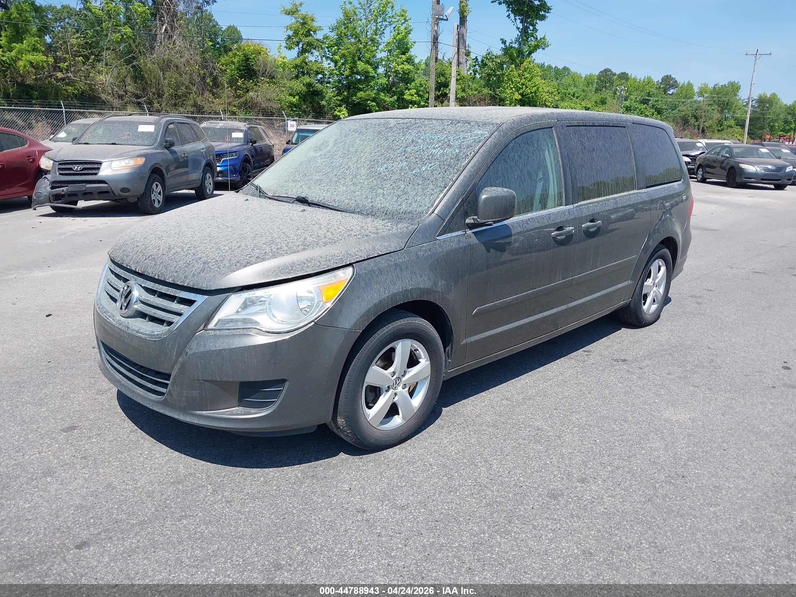 VOLKSWAGEN ROUTAN image 2