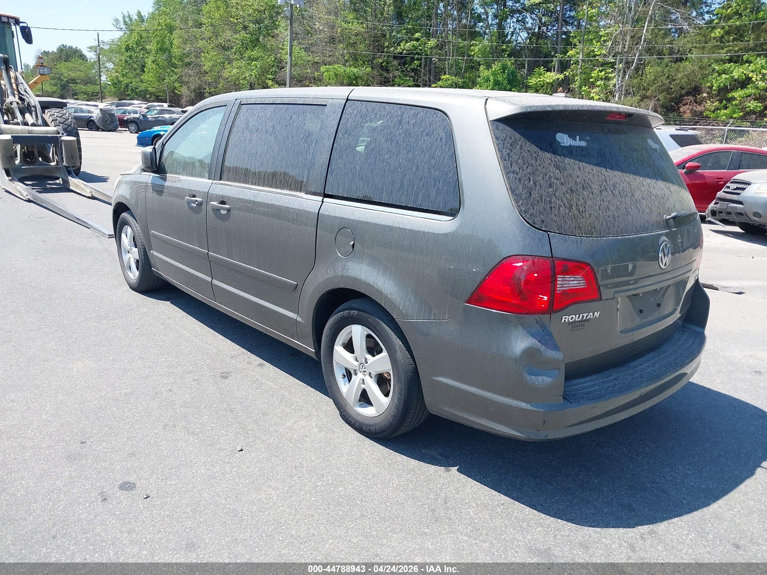 VOLKSWAGEN ROUTAN image 3