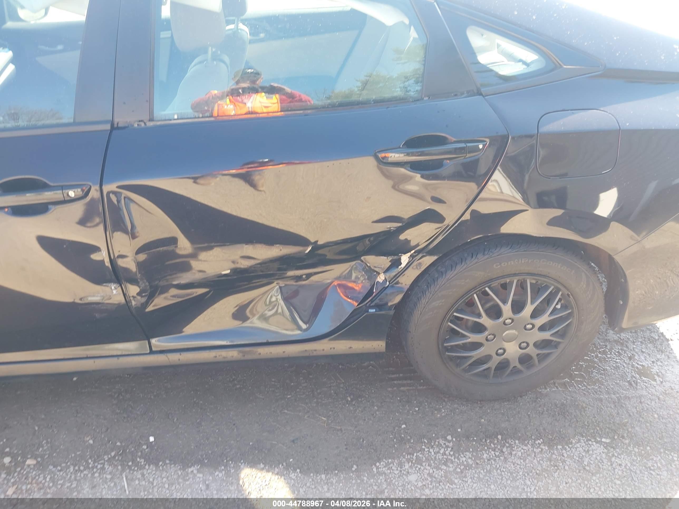 HONDA CIVIC image 6
