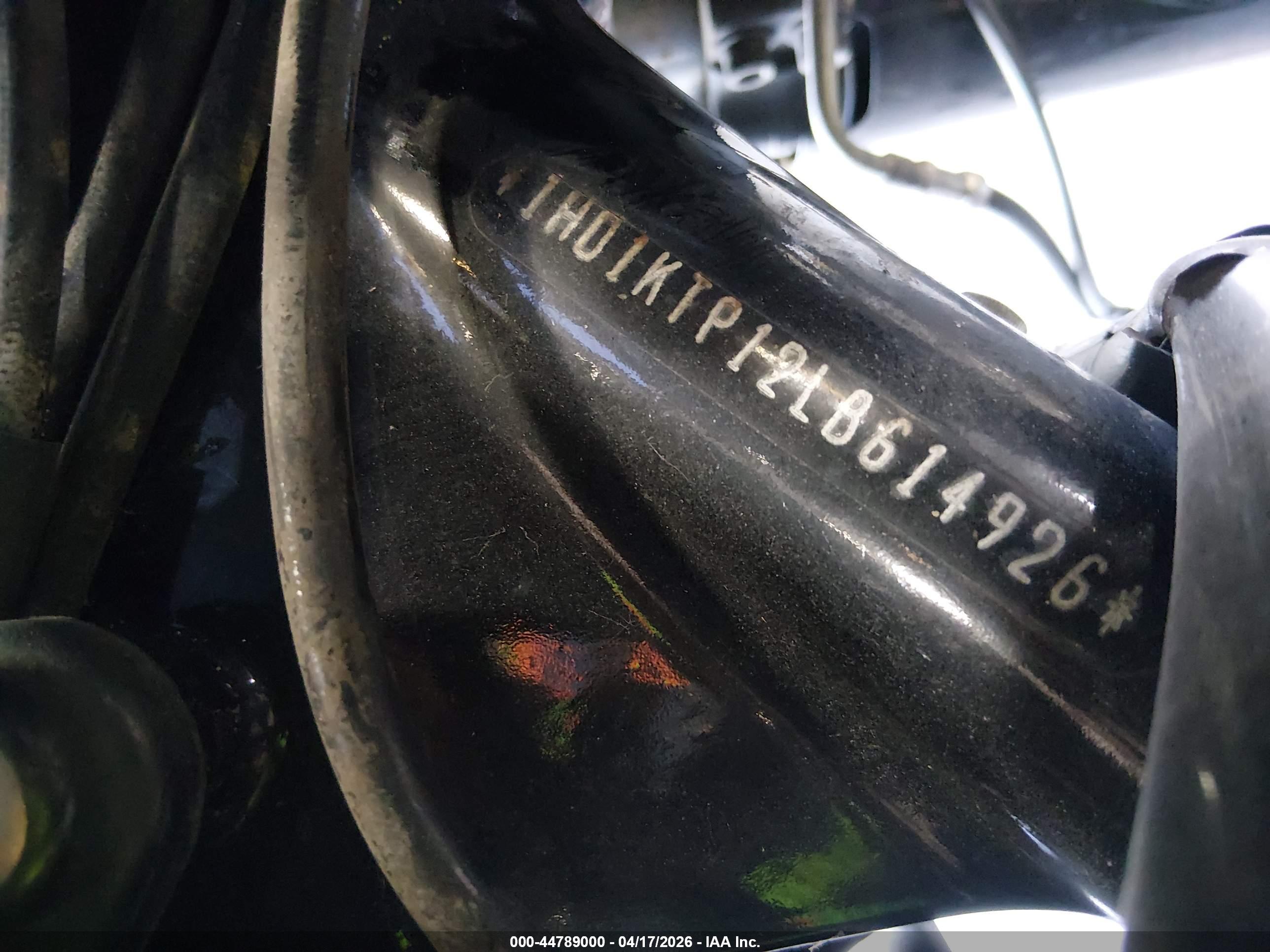 HARLEY-DAVIDSON FLTRXS image 10