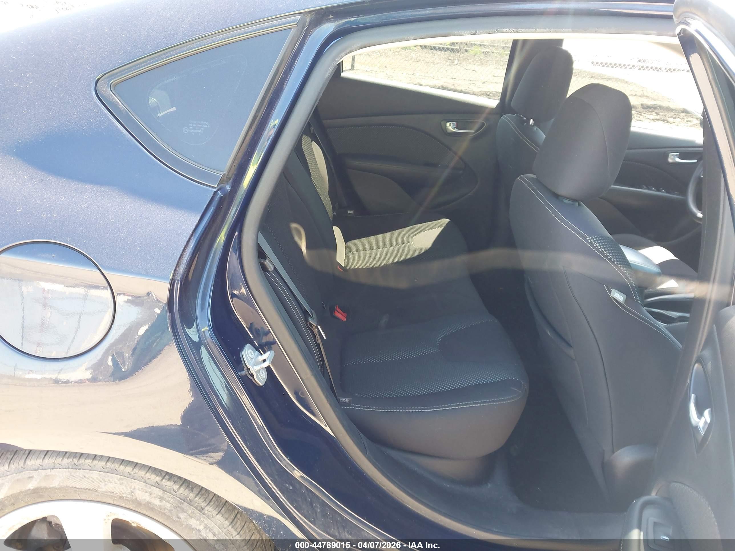 DODGE DART image 8