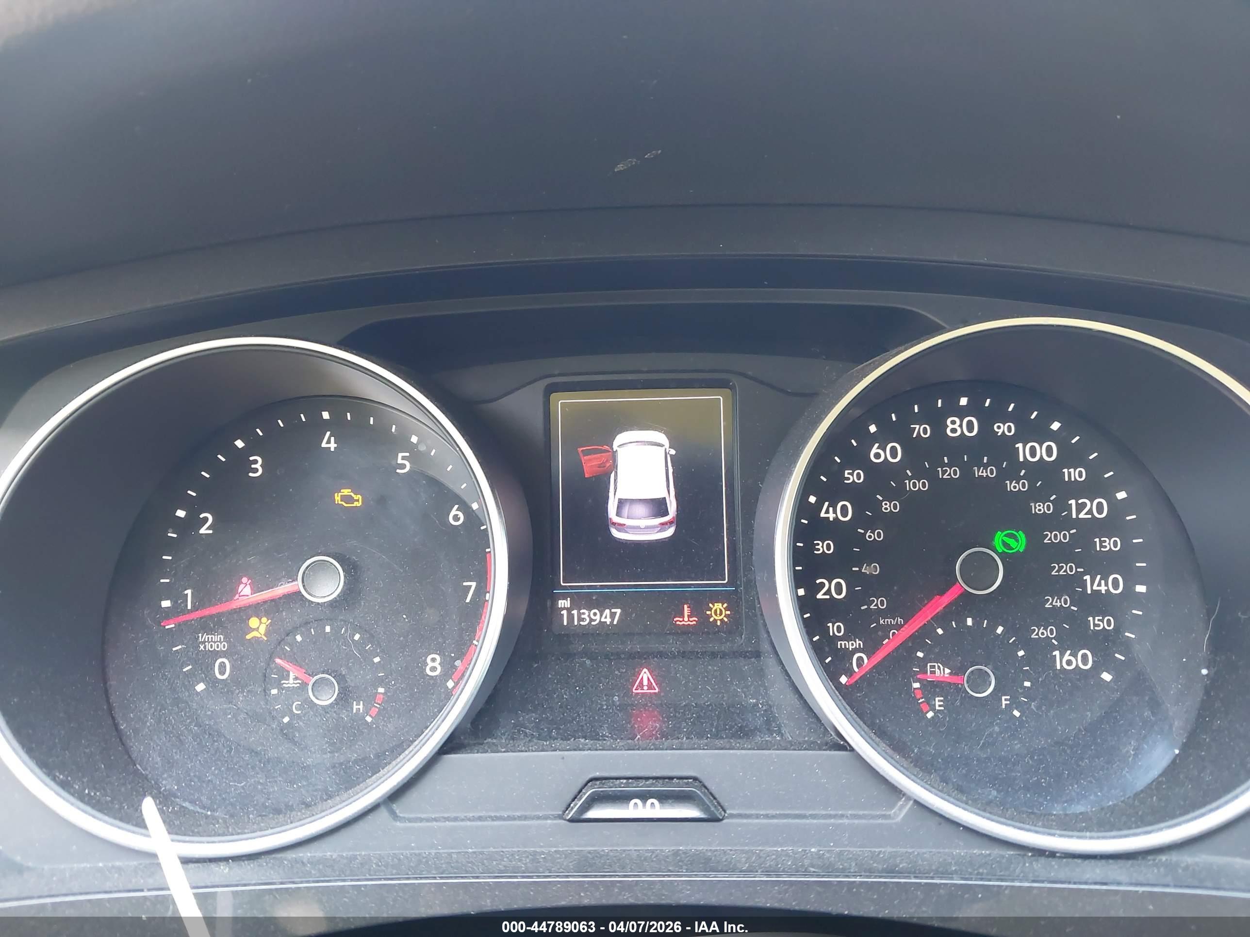 VOLKSWAGEN TIGUAN image 7
