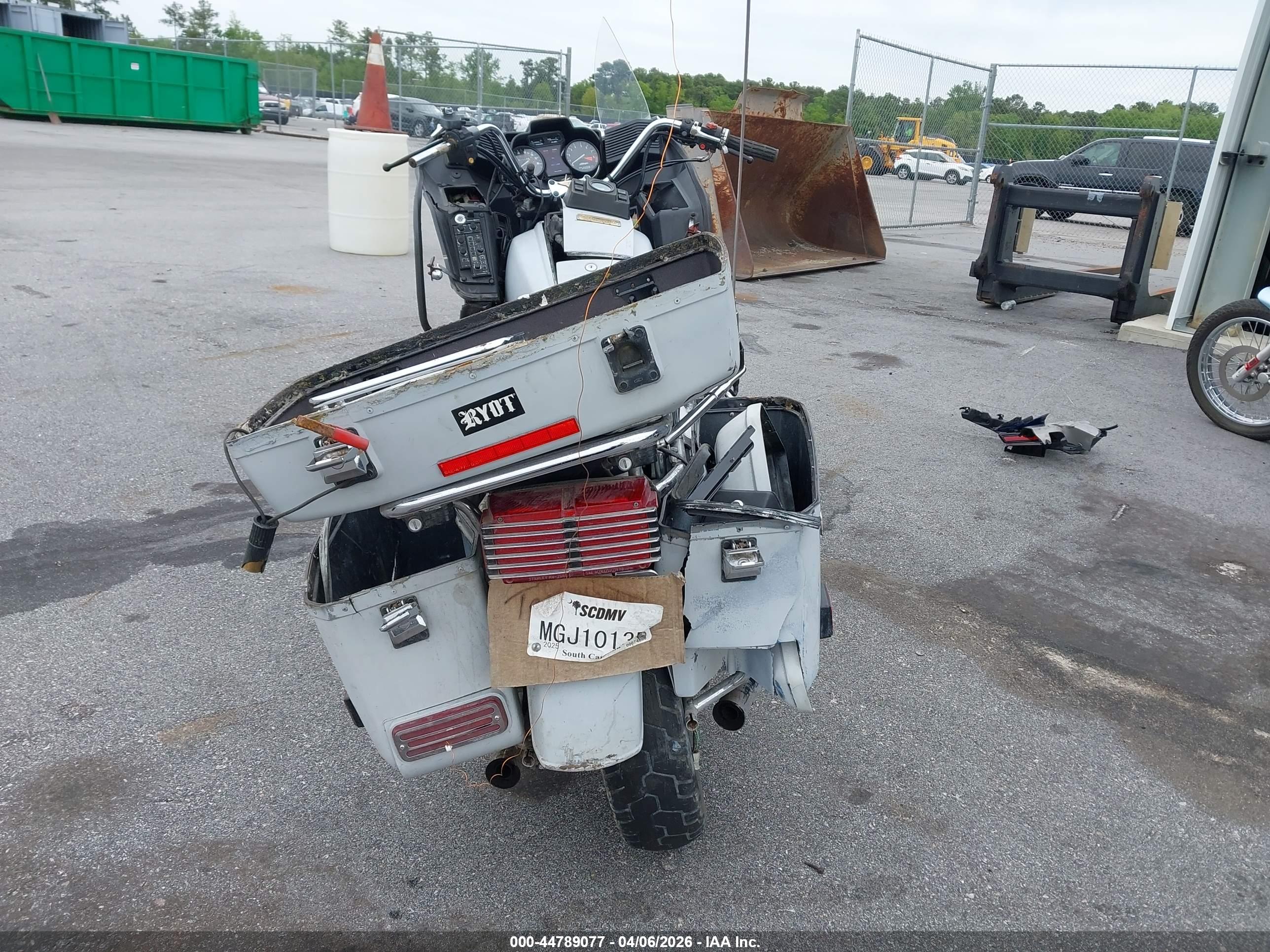 HONDA GL1100 image 6