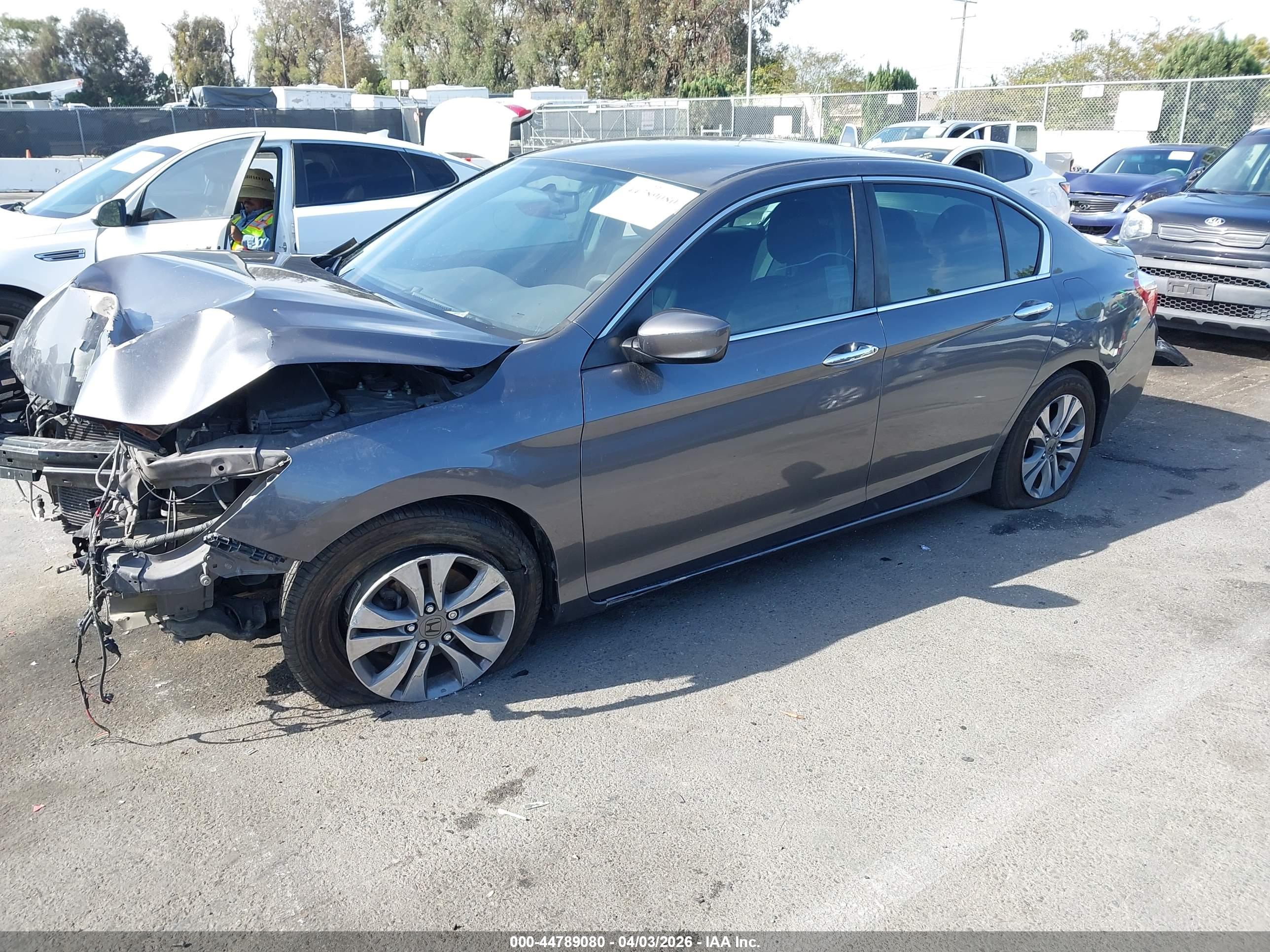 HONDA ACCORD image 2
