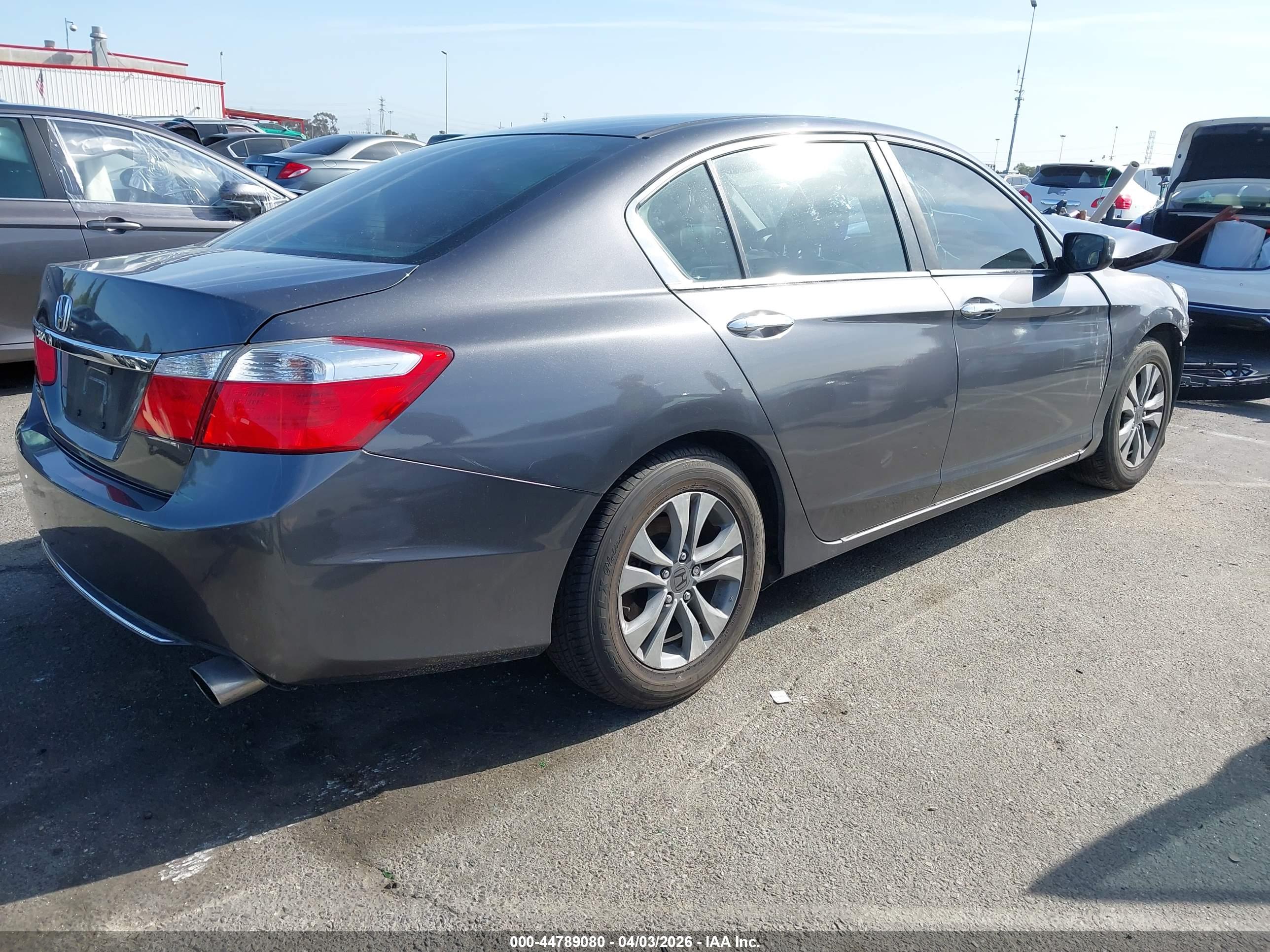 HONDA ACCORD image 4