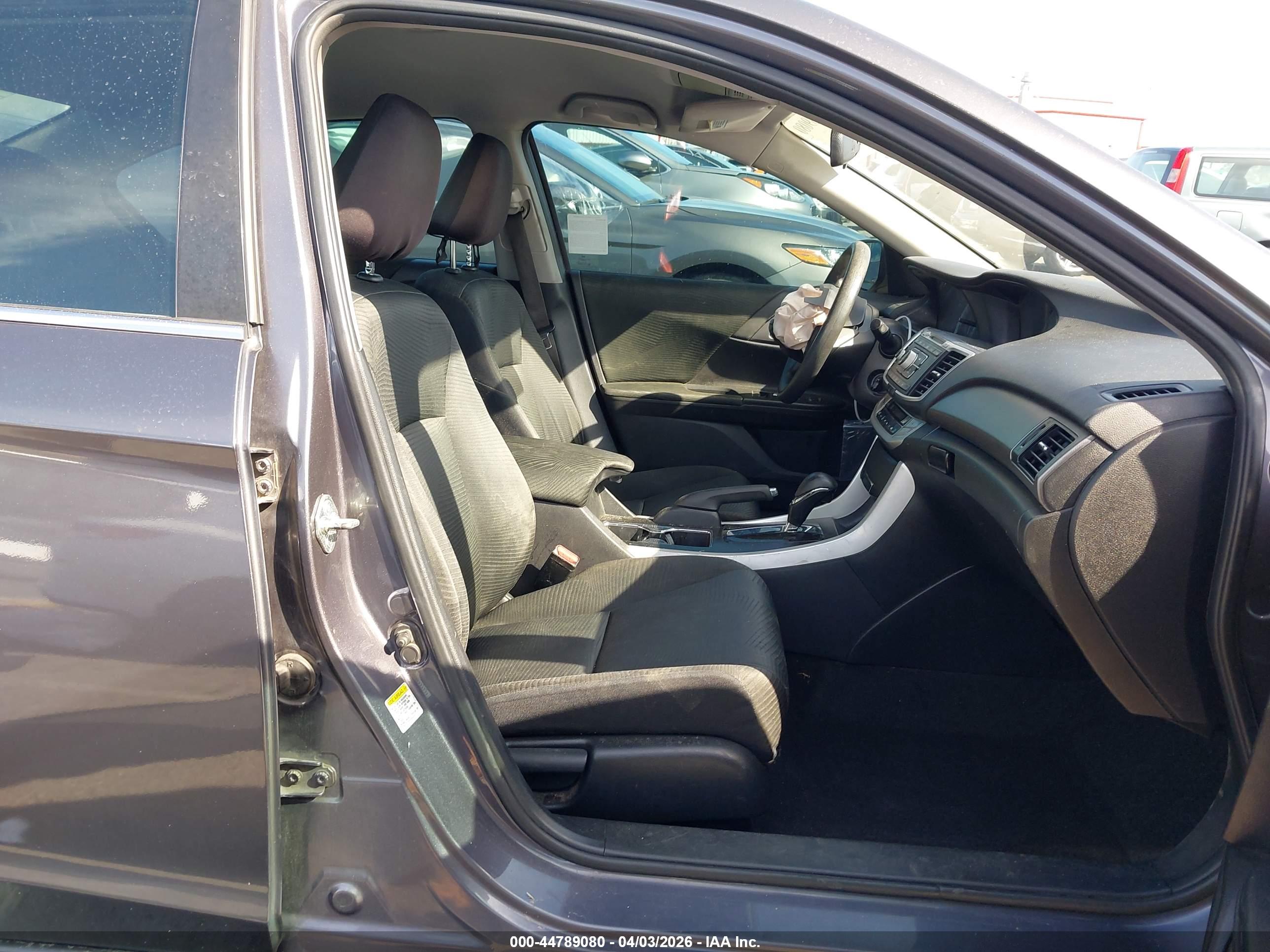 HONDA ACCORD image 5