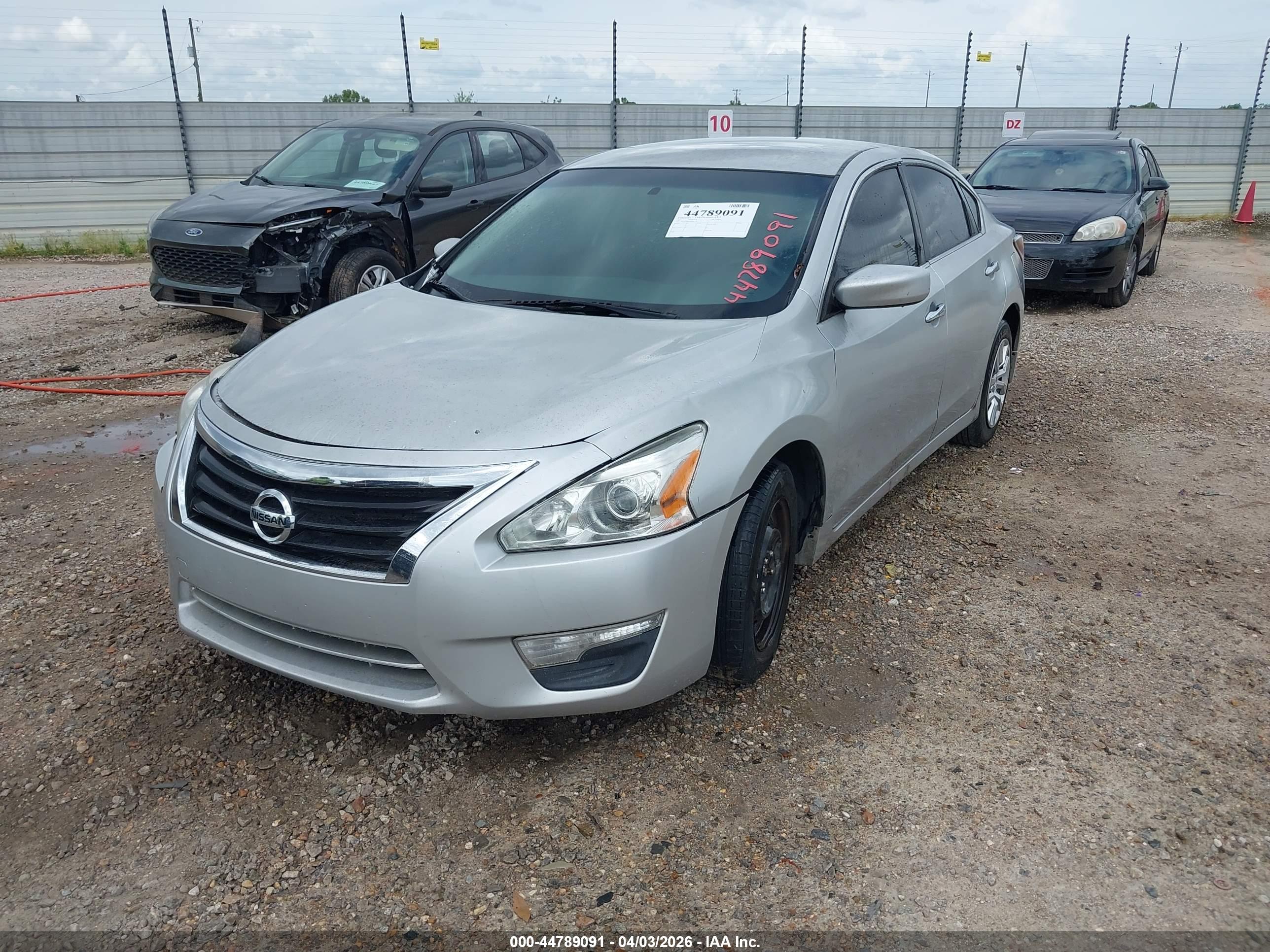 NISSAN ALTIMA image 2