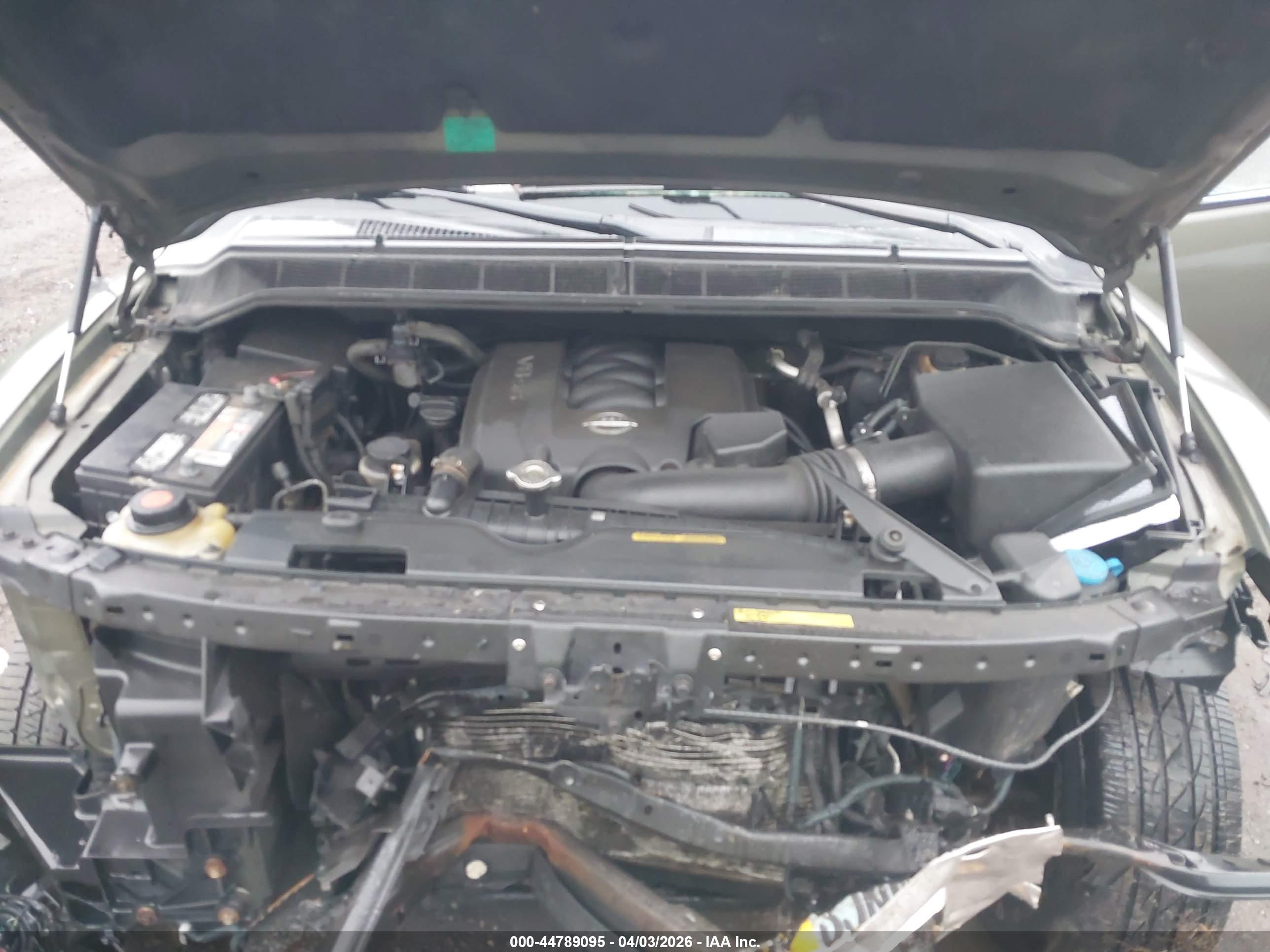 NISSAN TITAN image 10