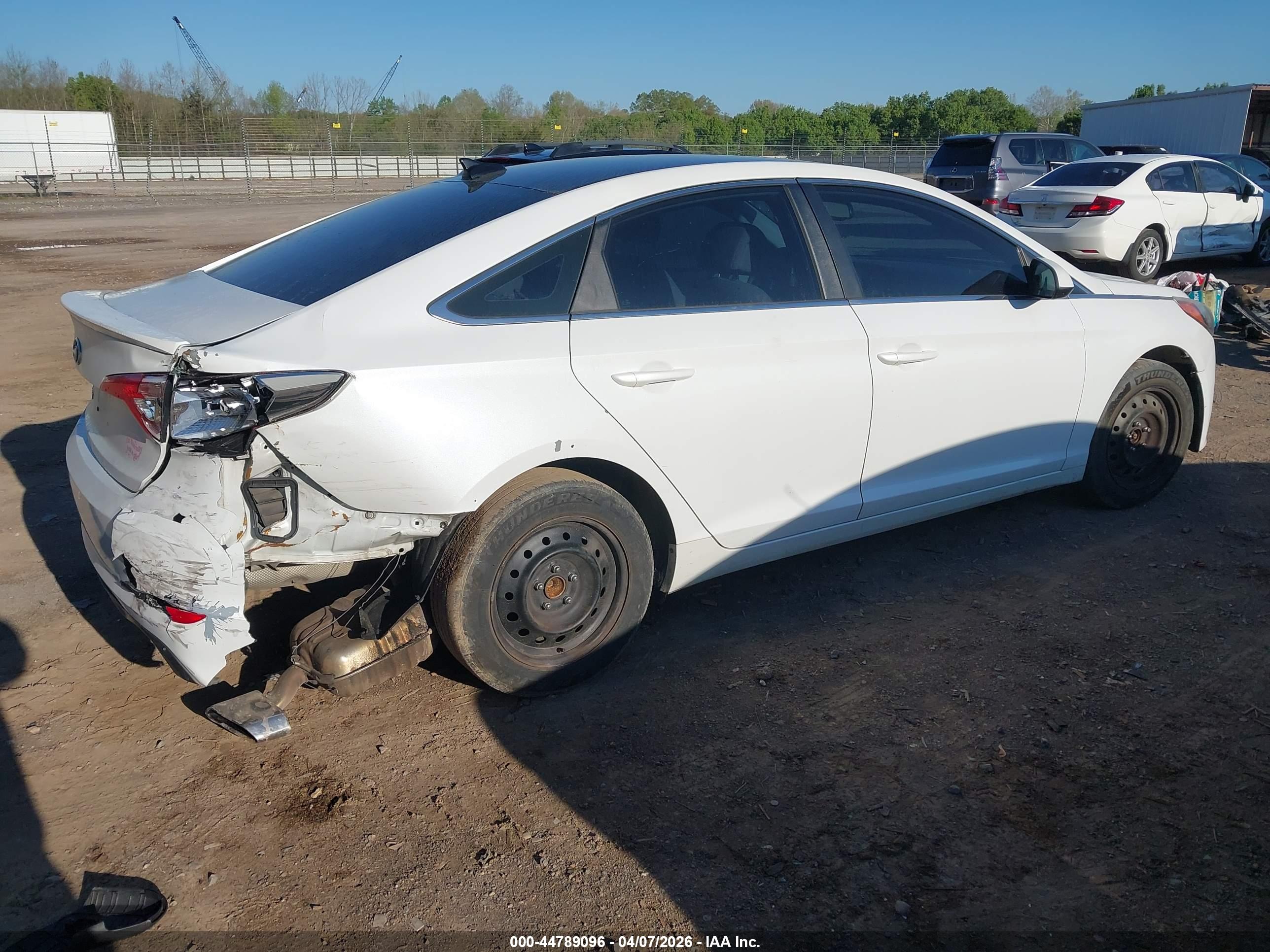 HYUNDAI SONATA image 4