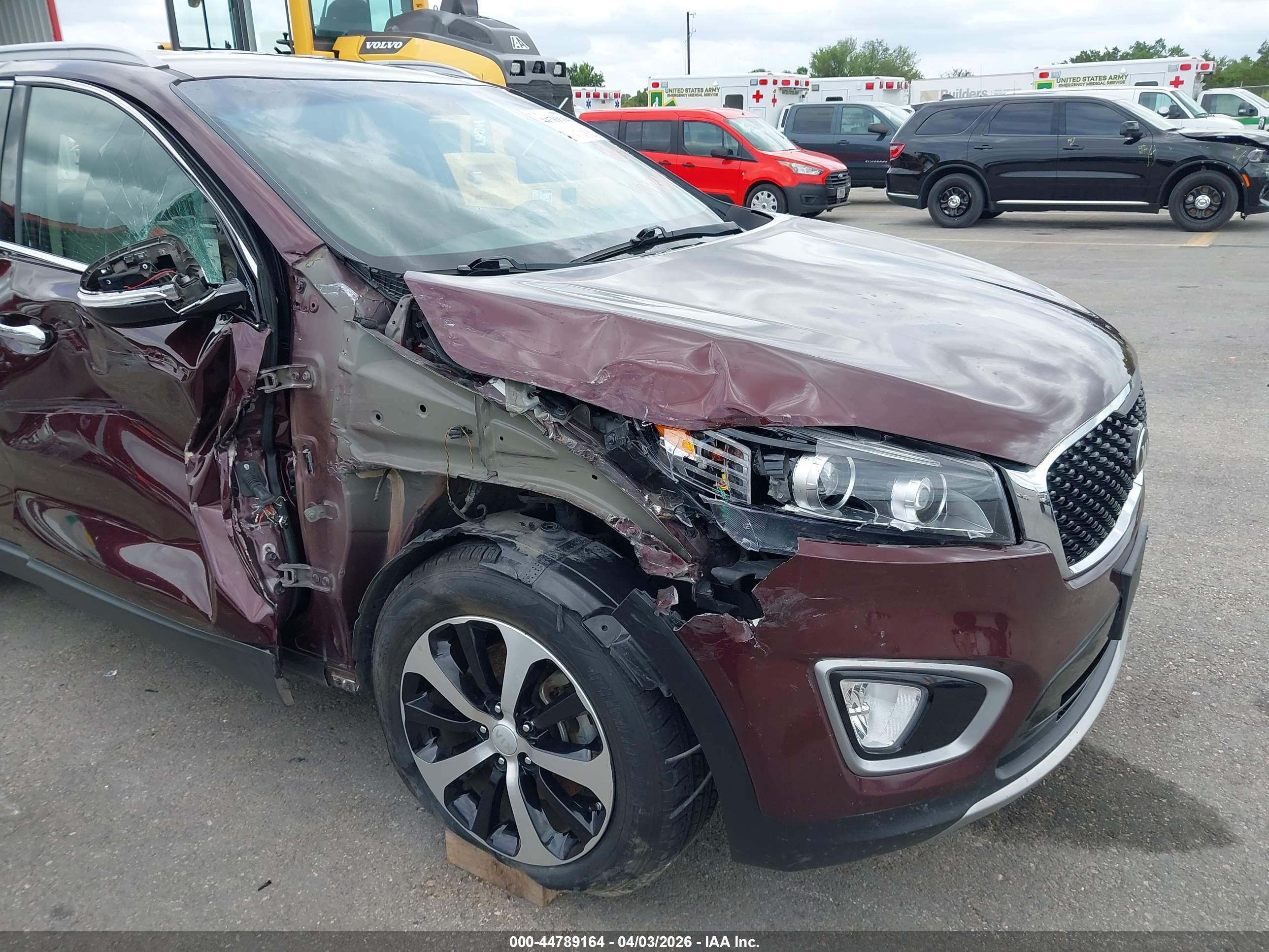 KIA SORENTO image 6
