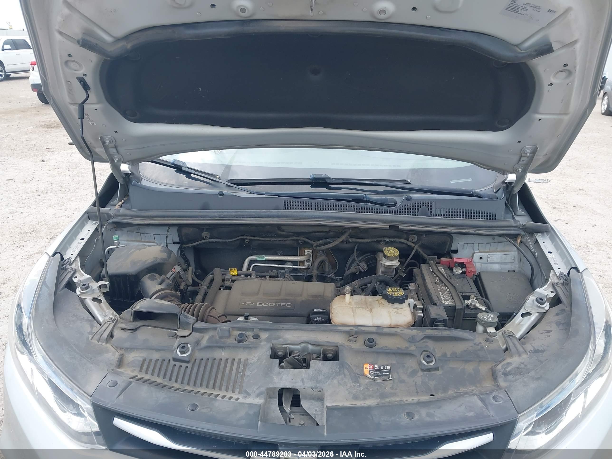CHEVROLET TRAX image 10