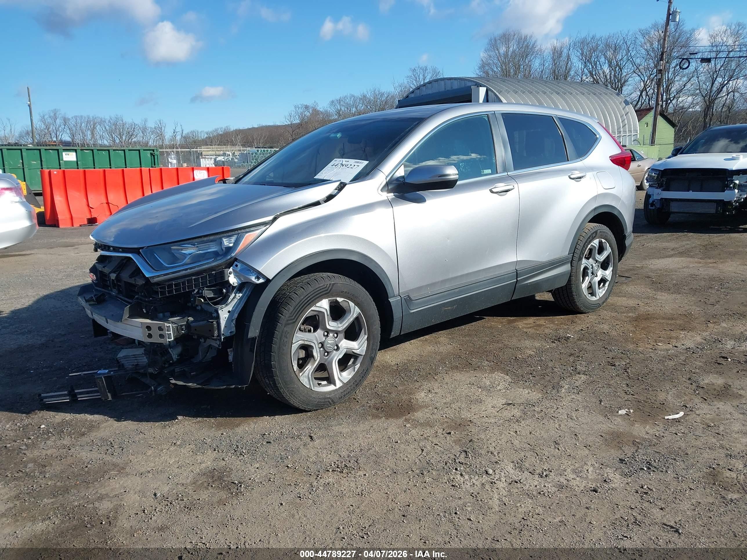 HONDA CR-V image 2