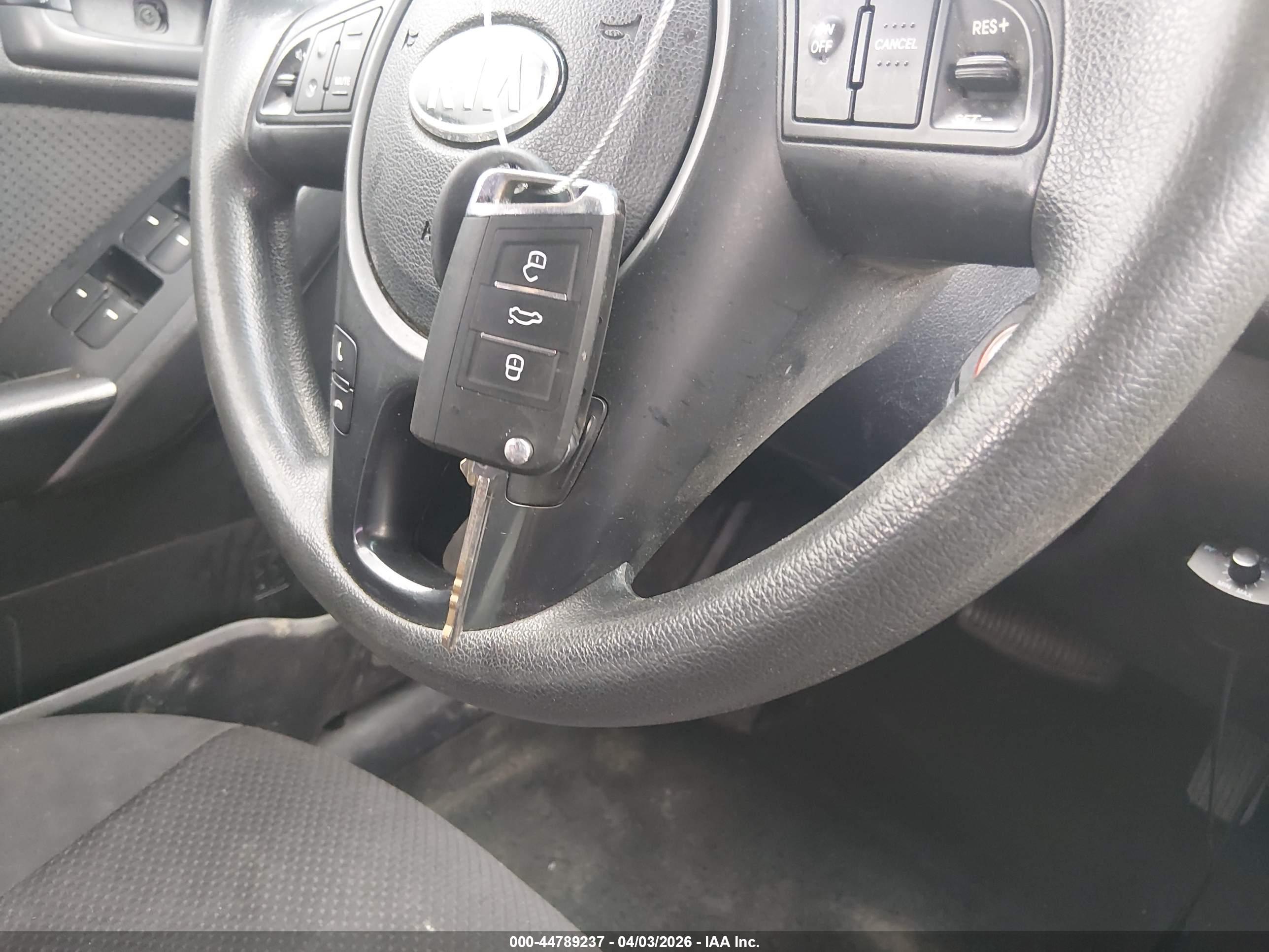 KIA FORTE image 11