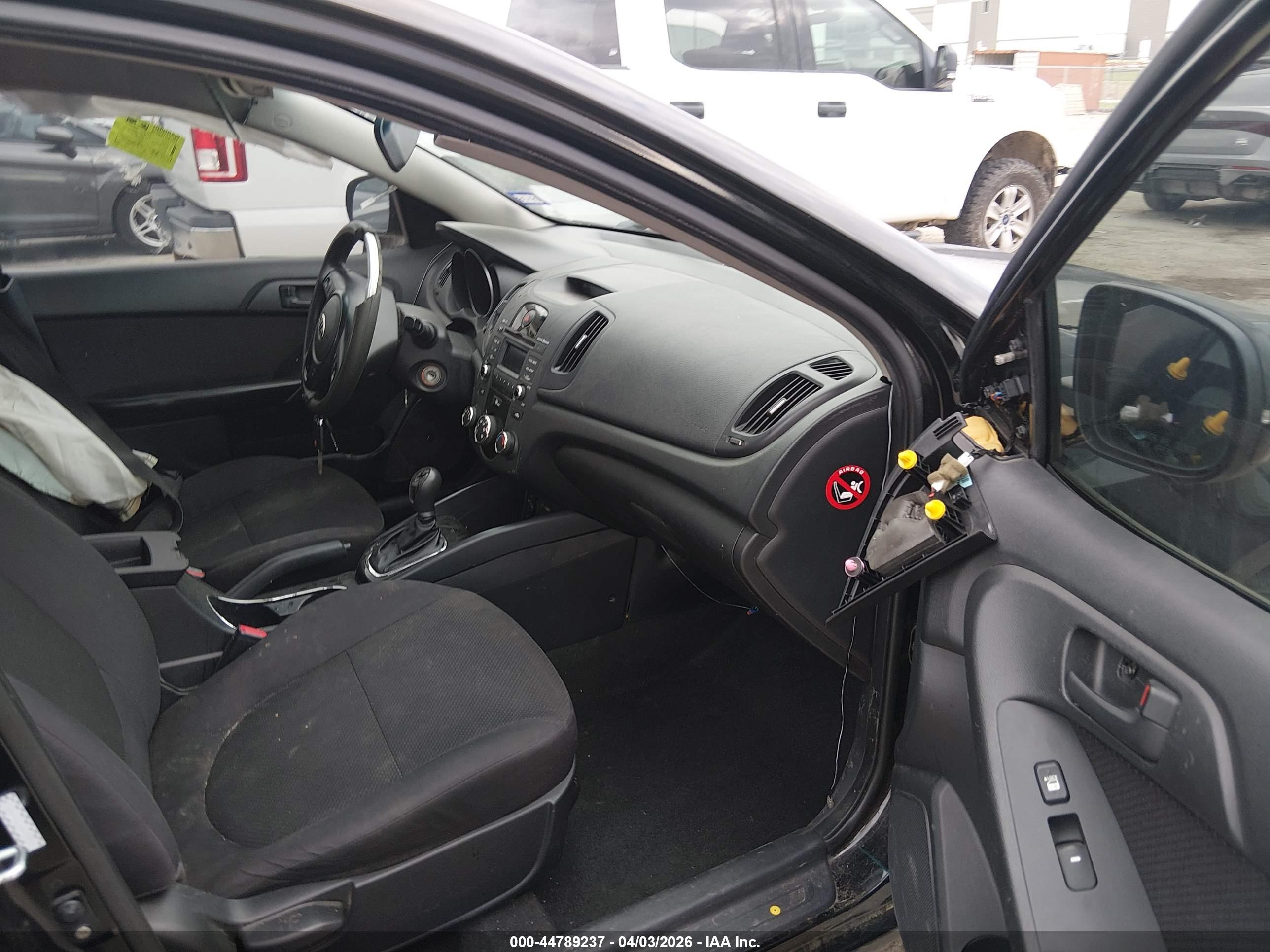 KIA FORTE image 5