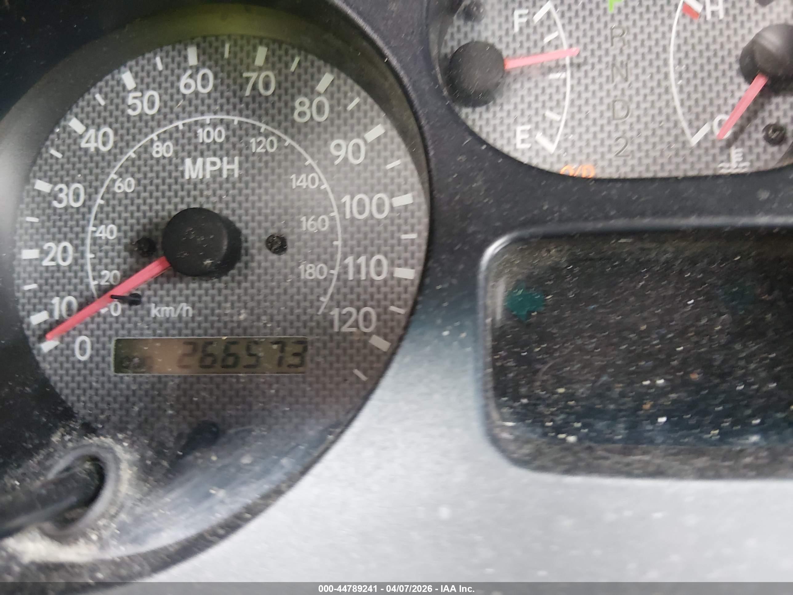 TOYOTA RAV4 image 7