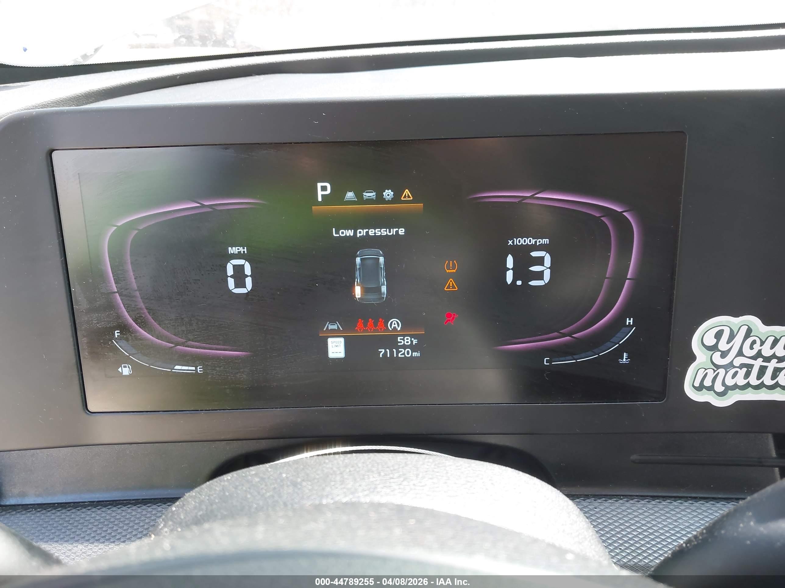 KIA SPORTAGE image 7
