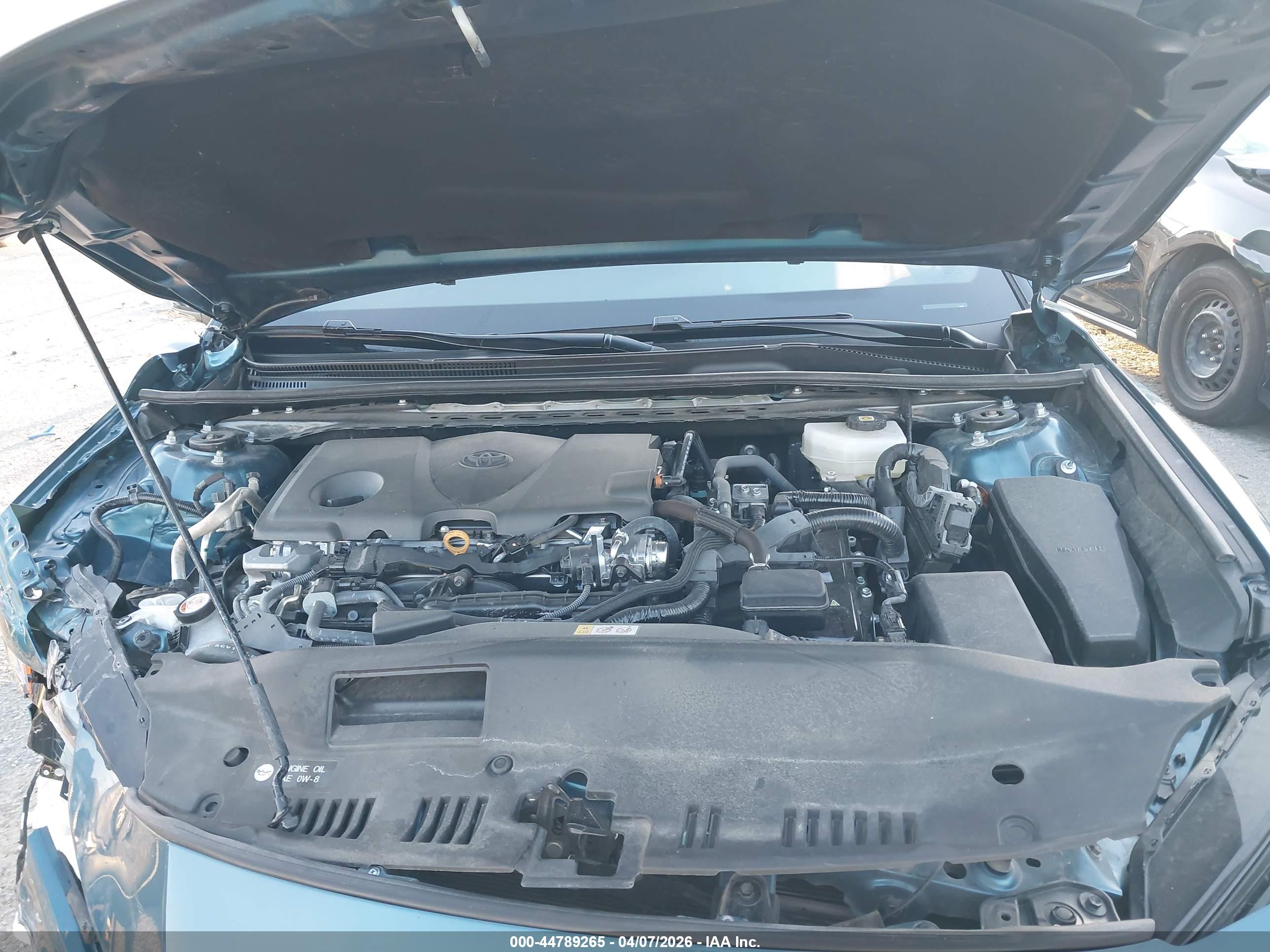 TOYOTA CAMRY image 10