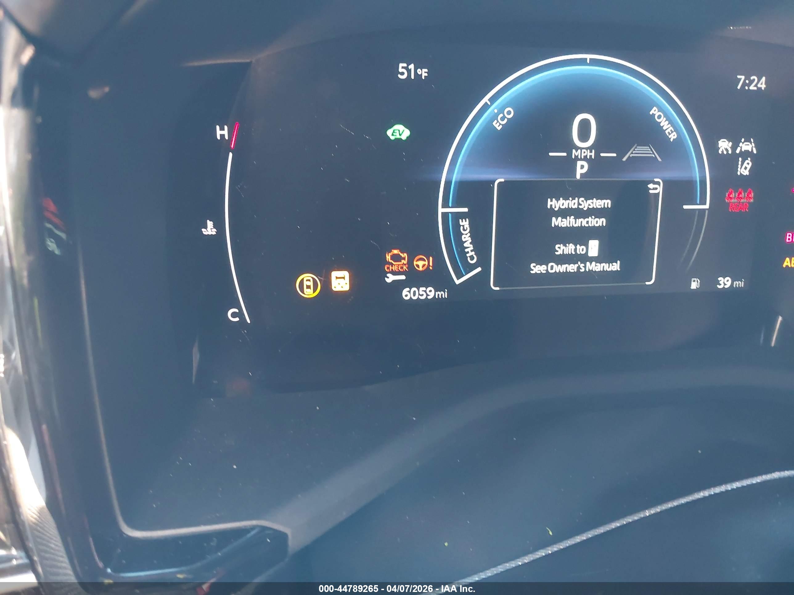 TOYOTA CAMRY image 7