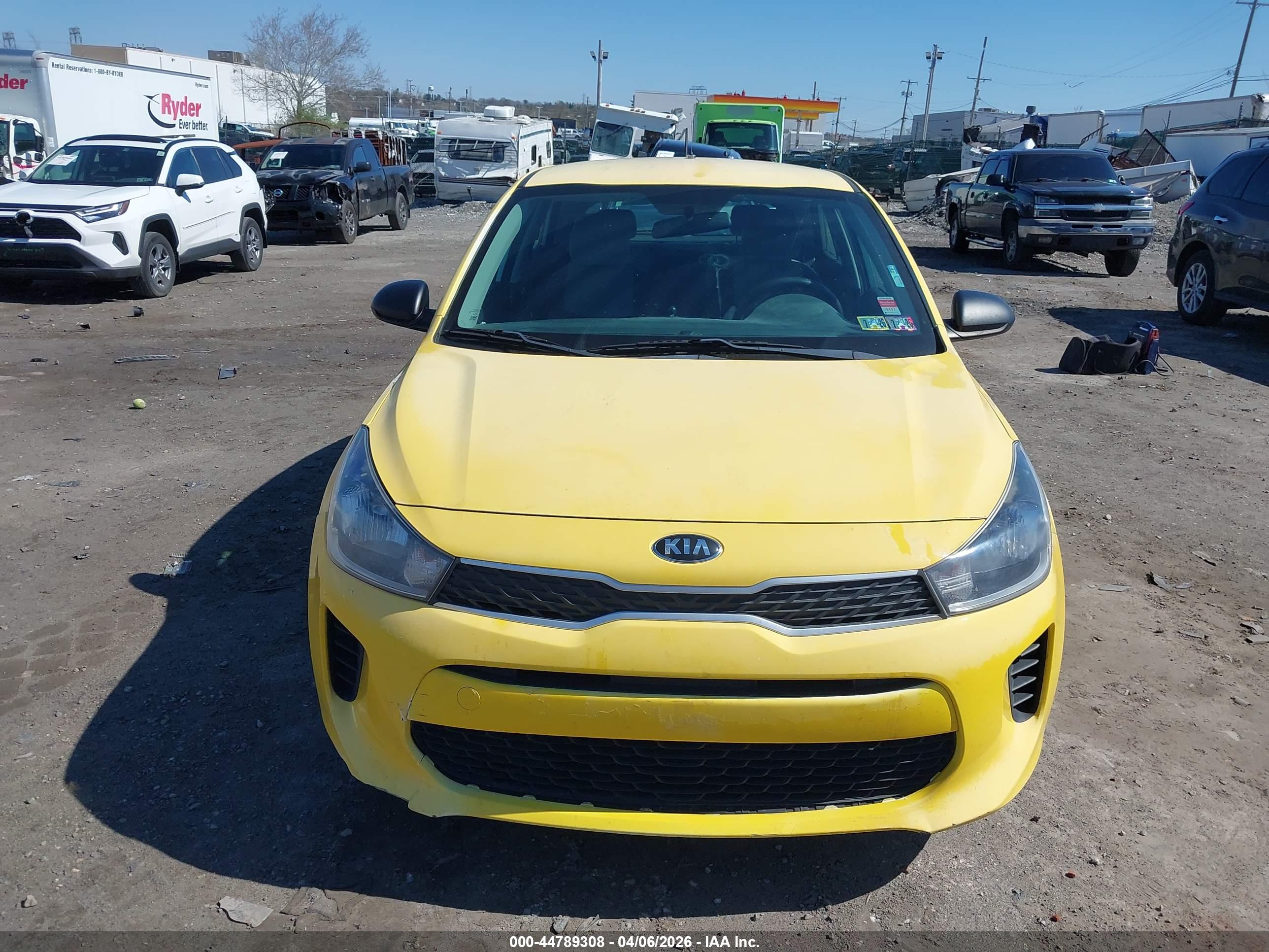 KIA RIO image 6