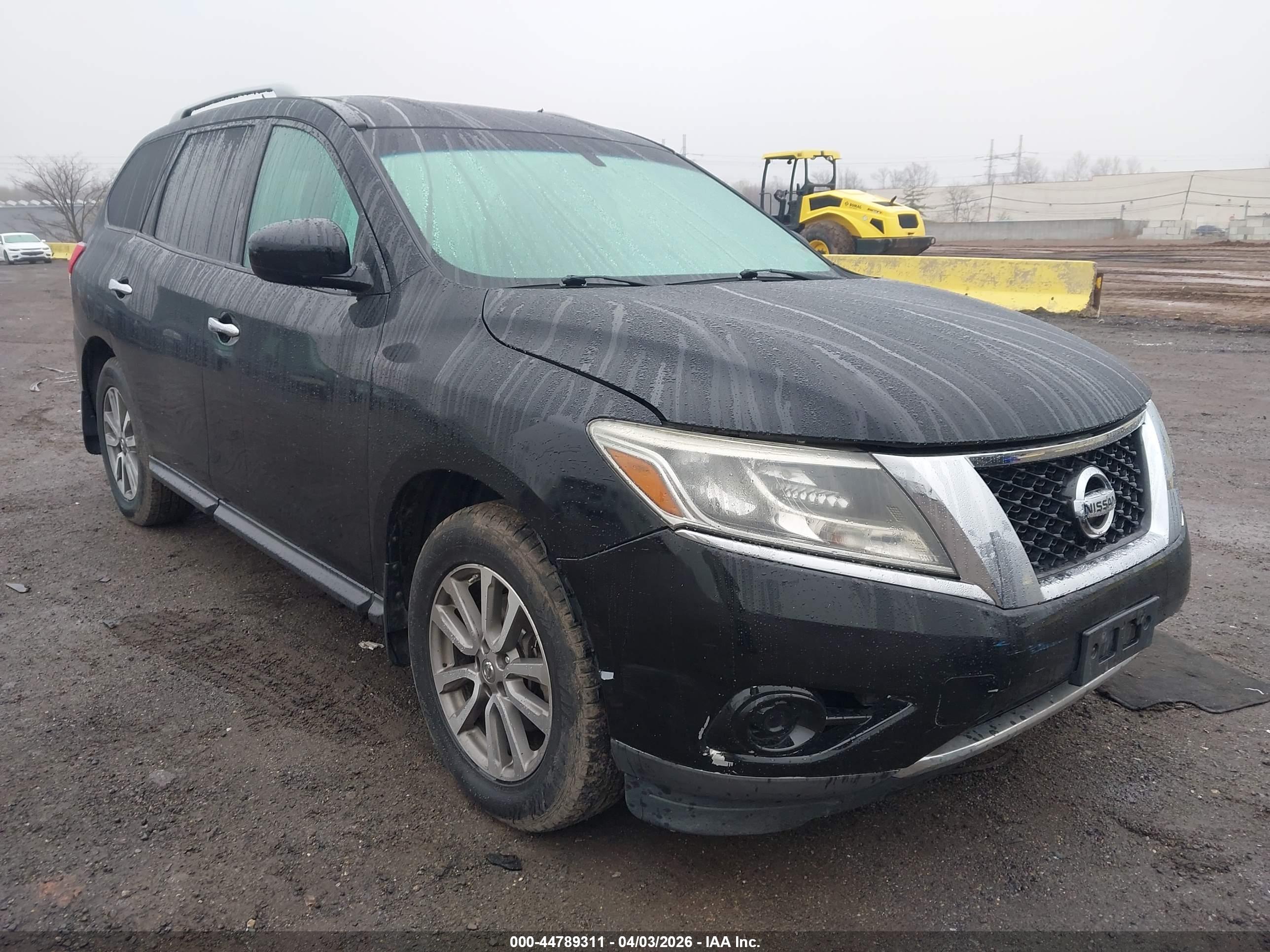 NISSAN PATHFINDER image 6