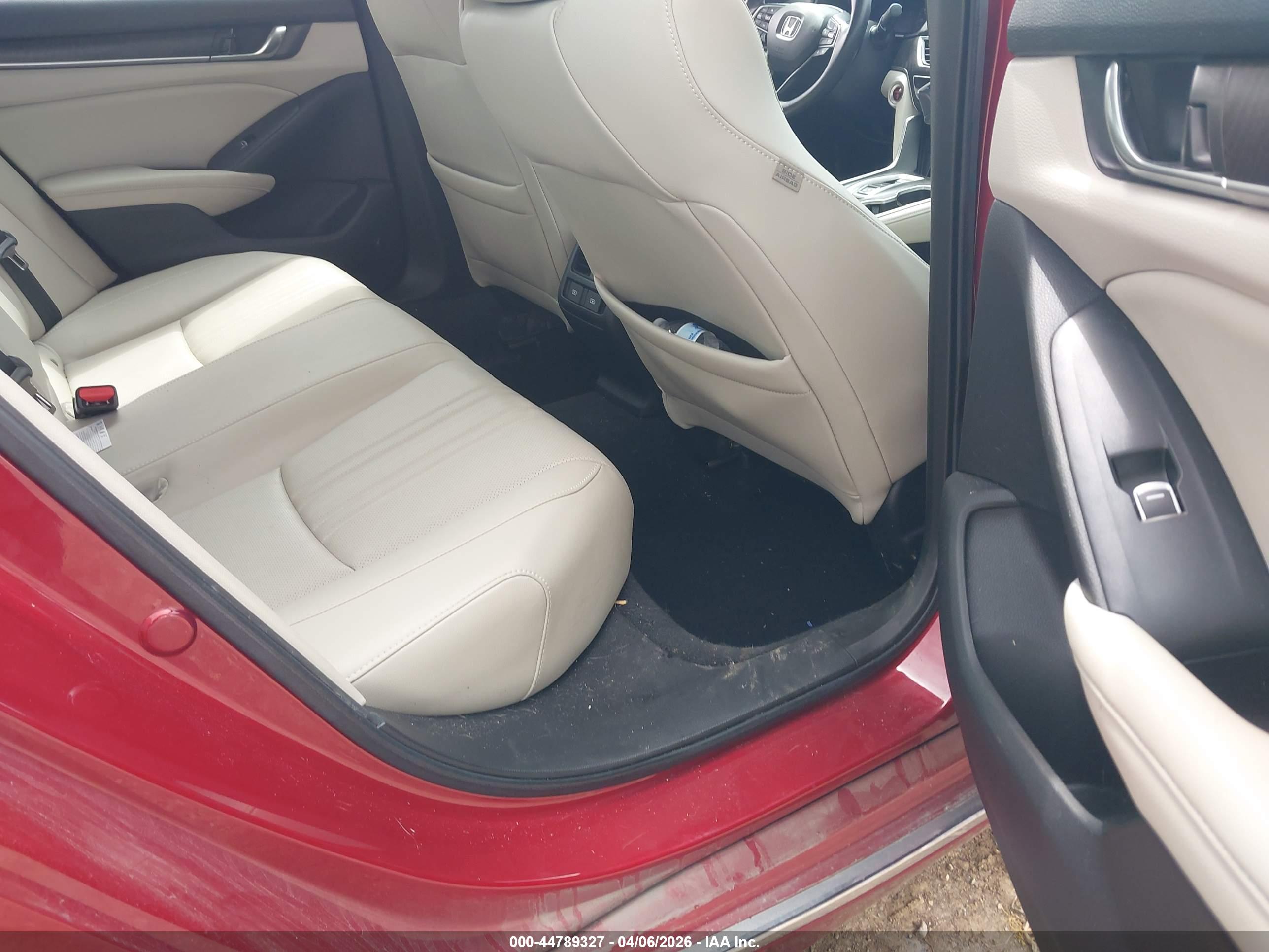 HONDA ACCORD image 8