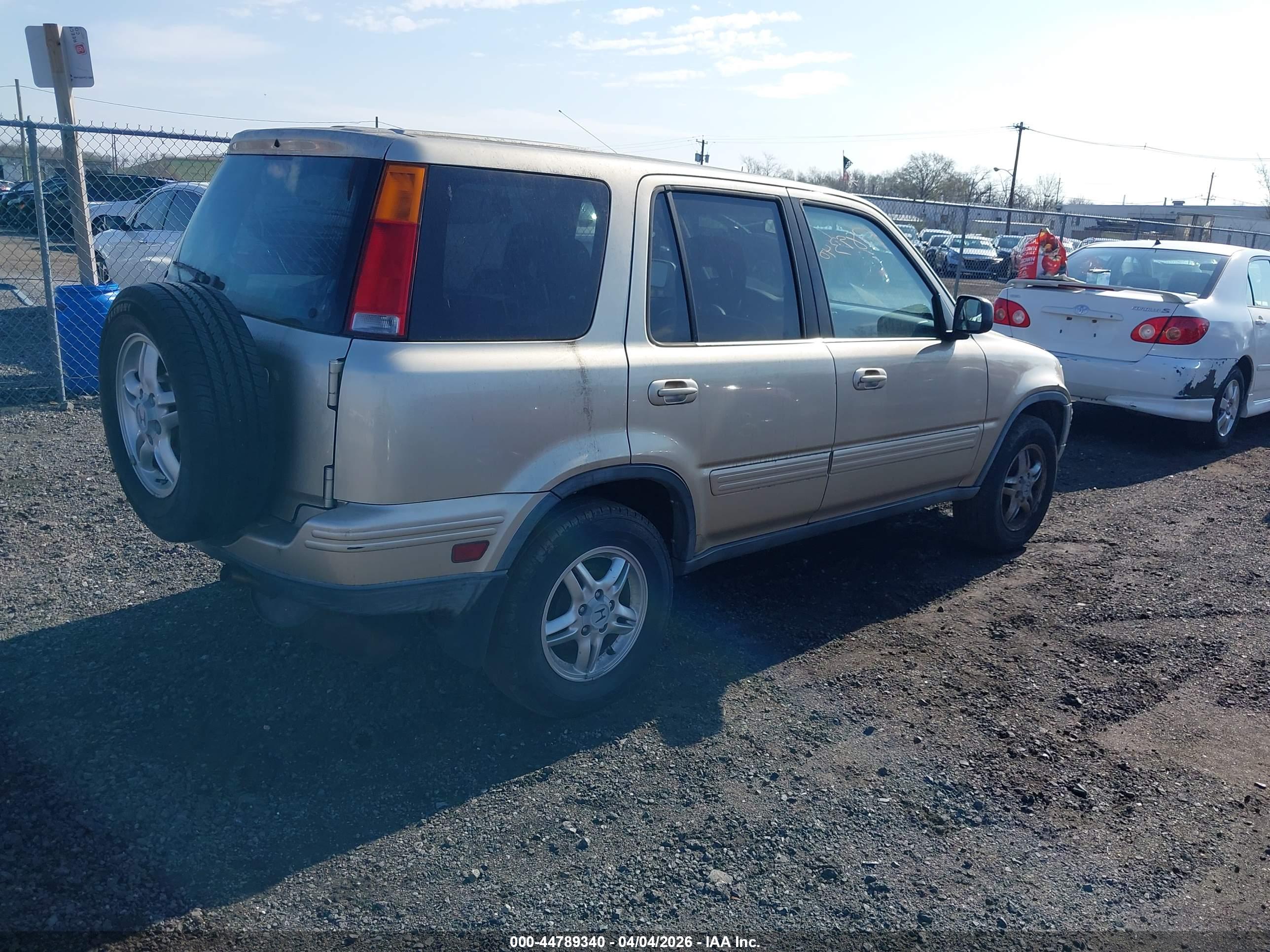 HONDA CR-V image 4