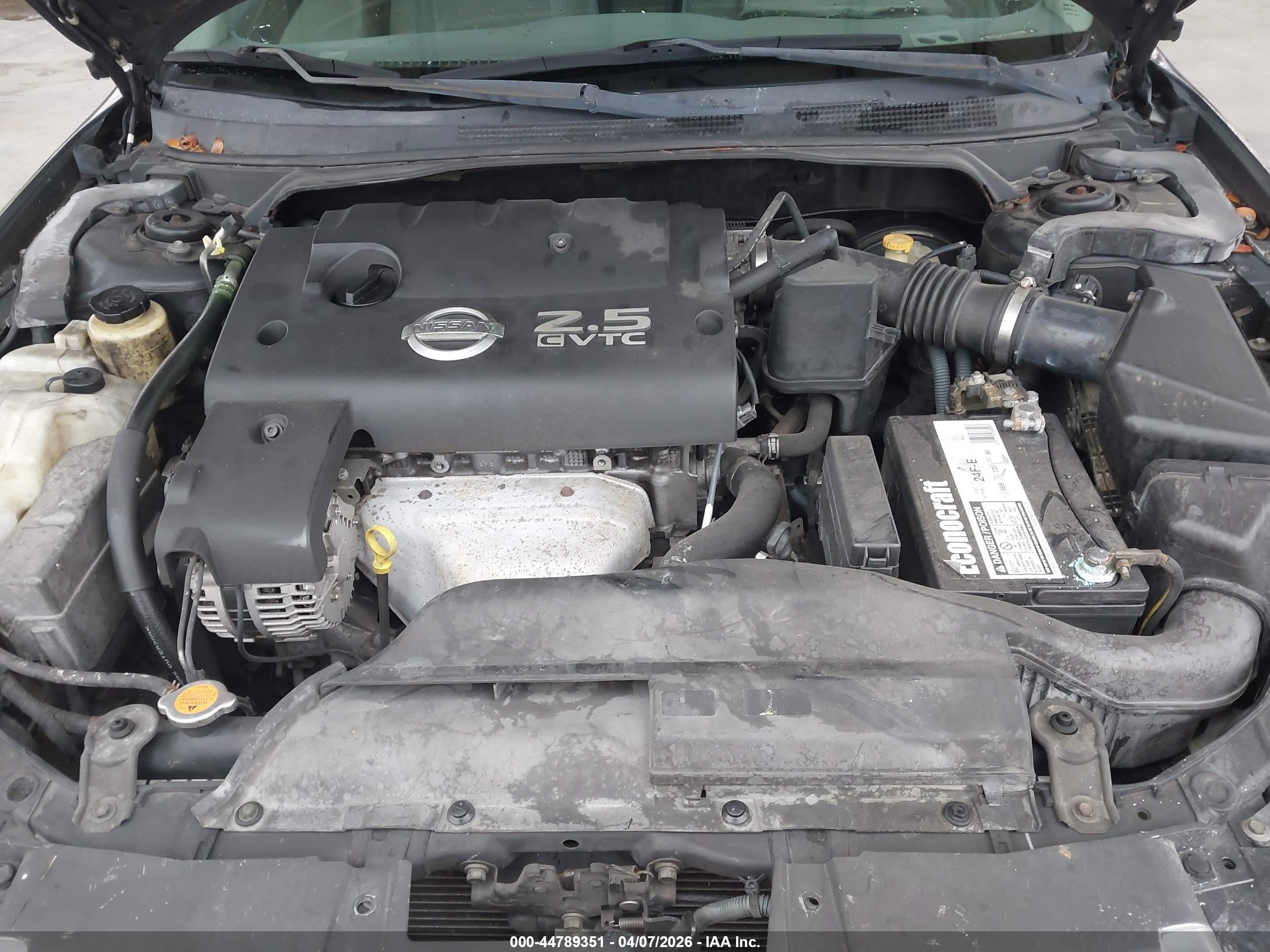 NISSAN ALTIMA image 10