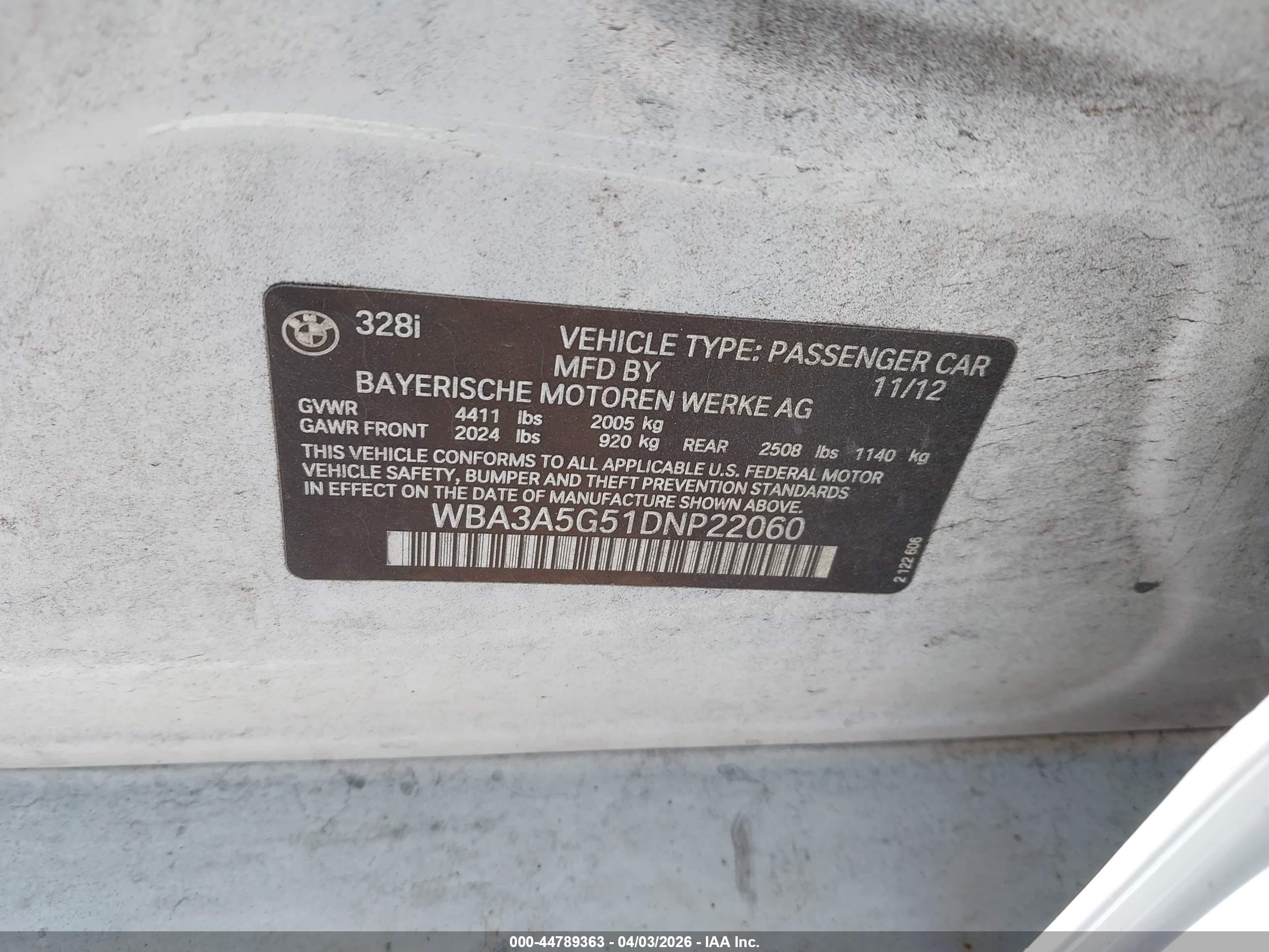 BMW 328I image 9
