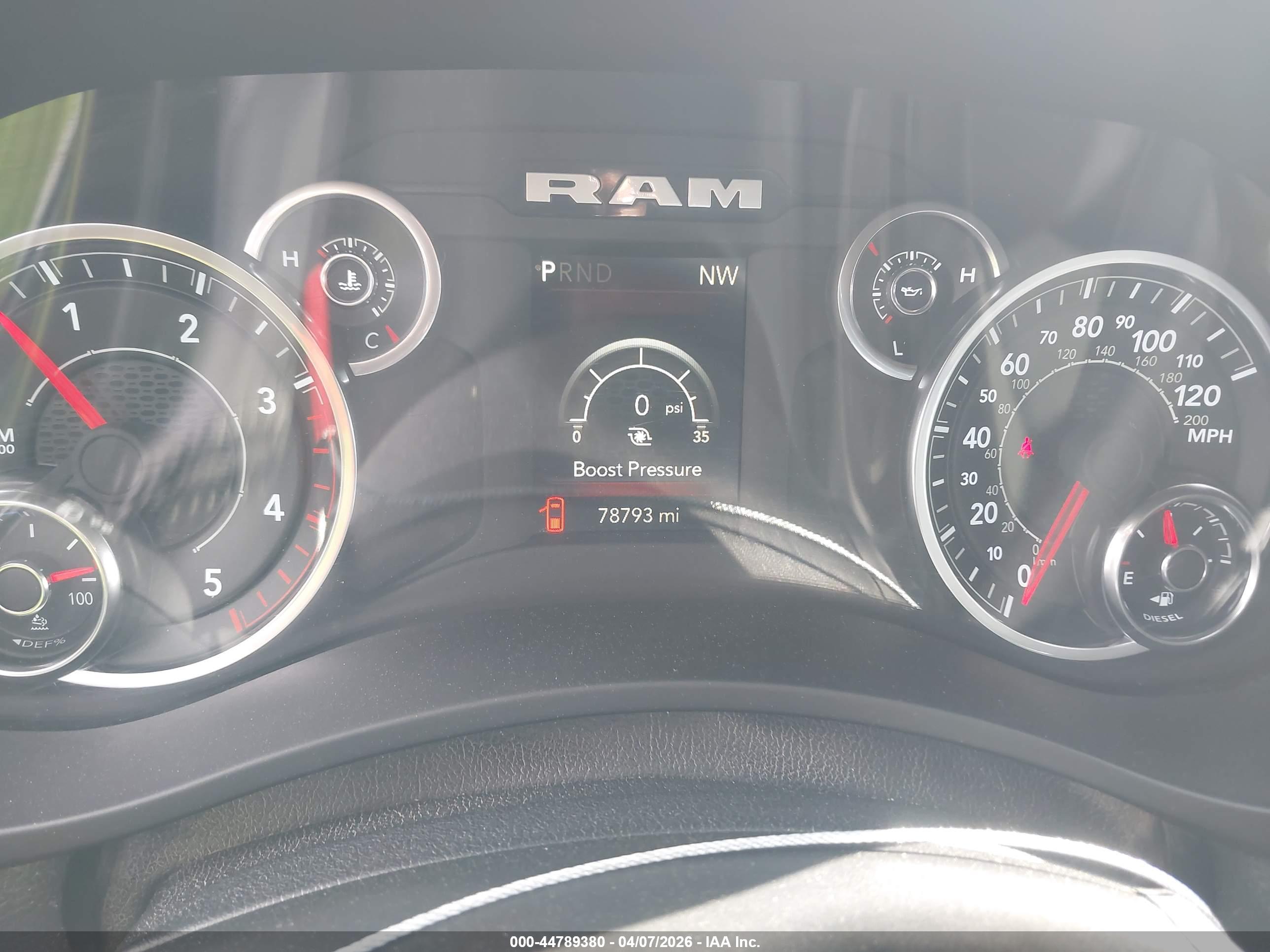 RAM 2500 image 7