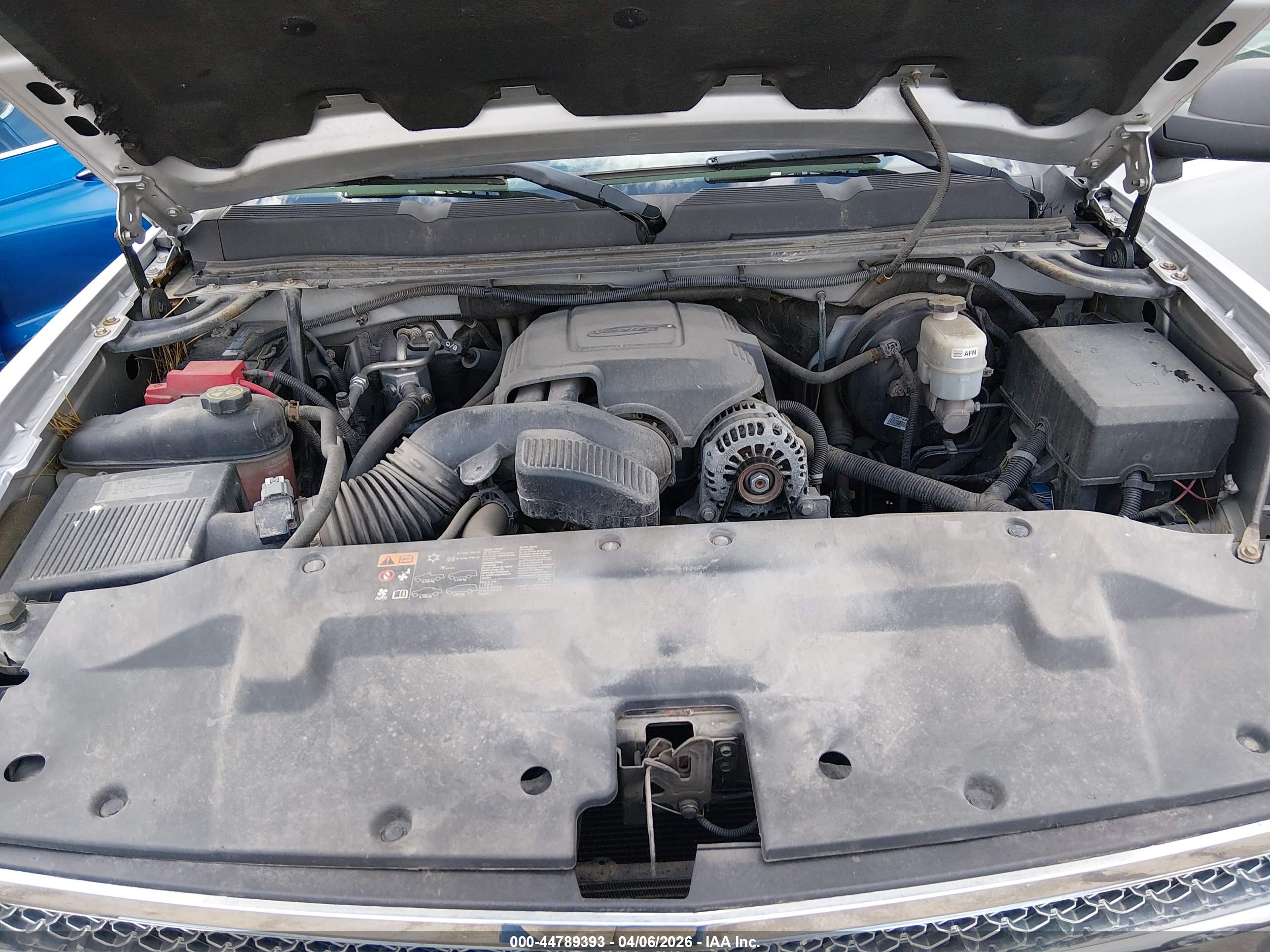 CHEVROLET SILVERADO image 10