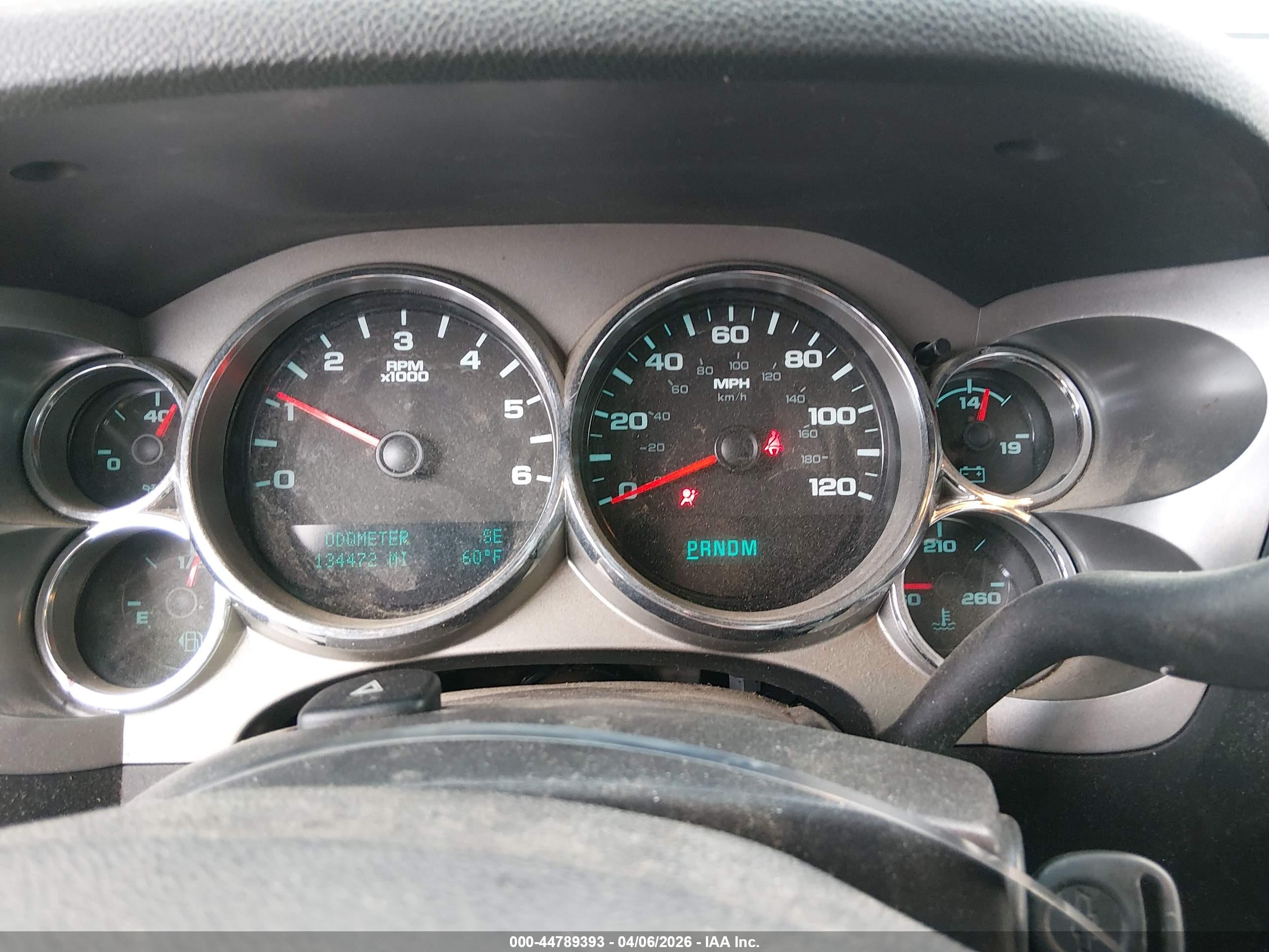 CHEVROLET SILVERADO image 7