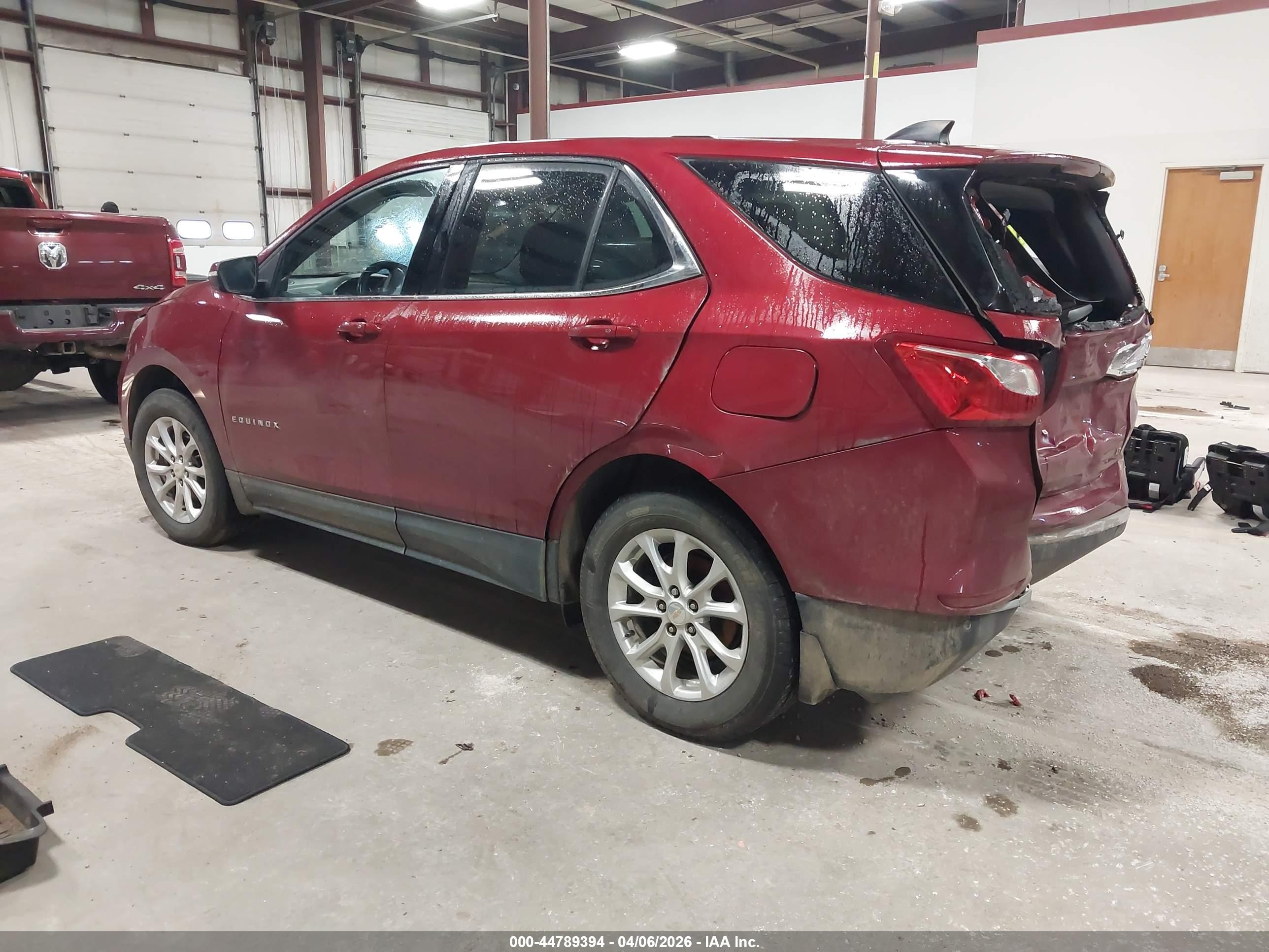 CHEVROLET EQUINOX image 3