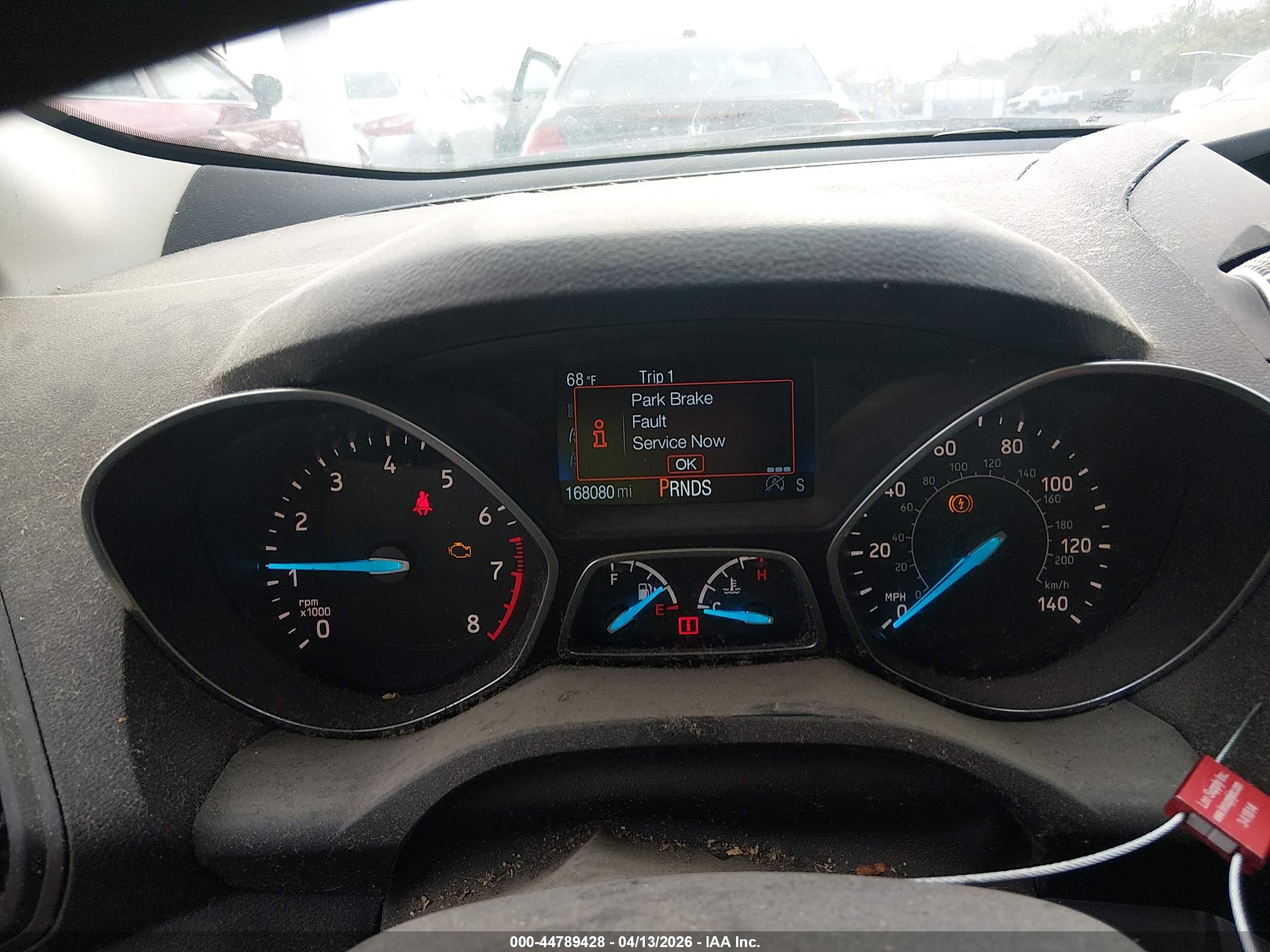 FORD ESCAPE image 7